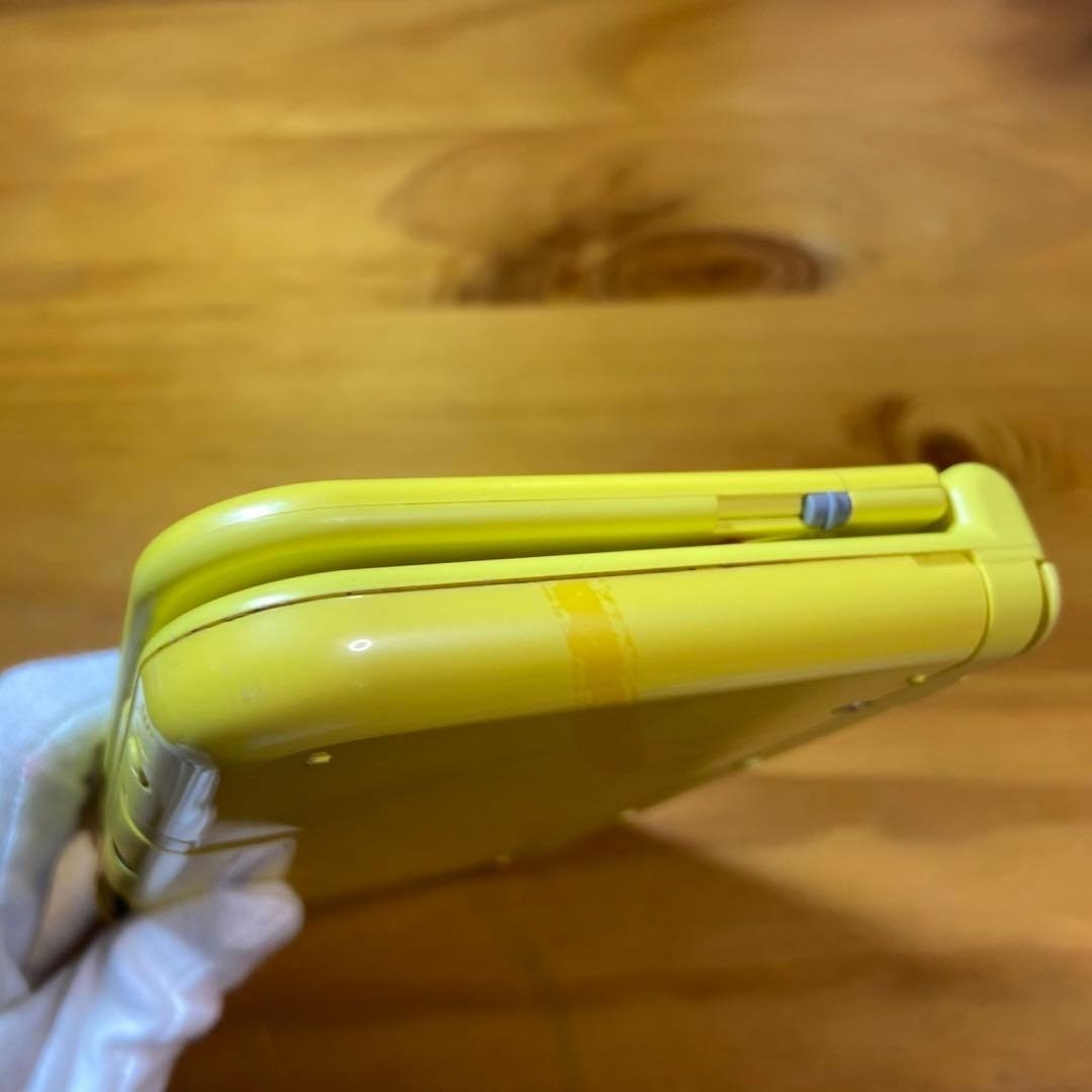 New Nintendo 3DS LL Console, Pikachu Yellow, 6095 From Japan