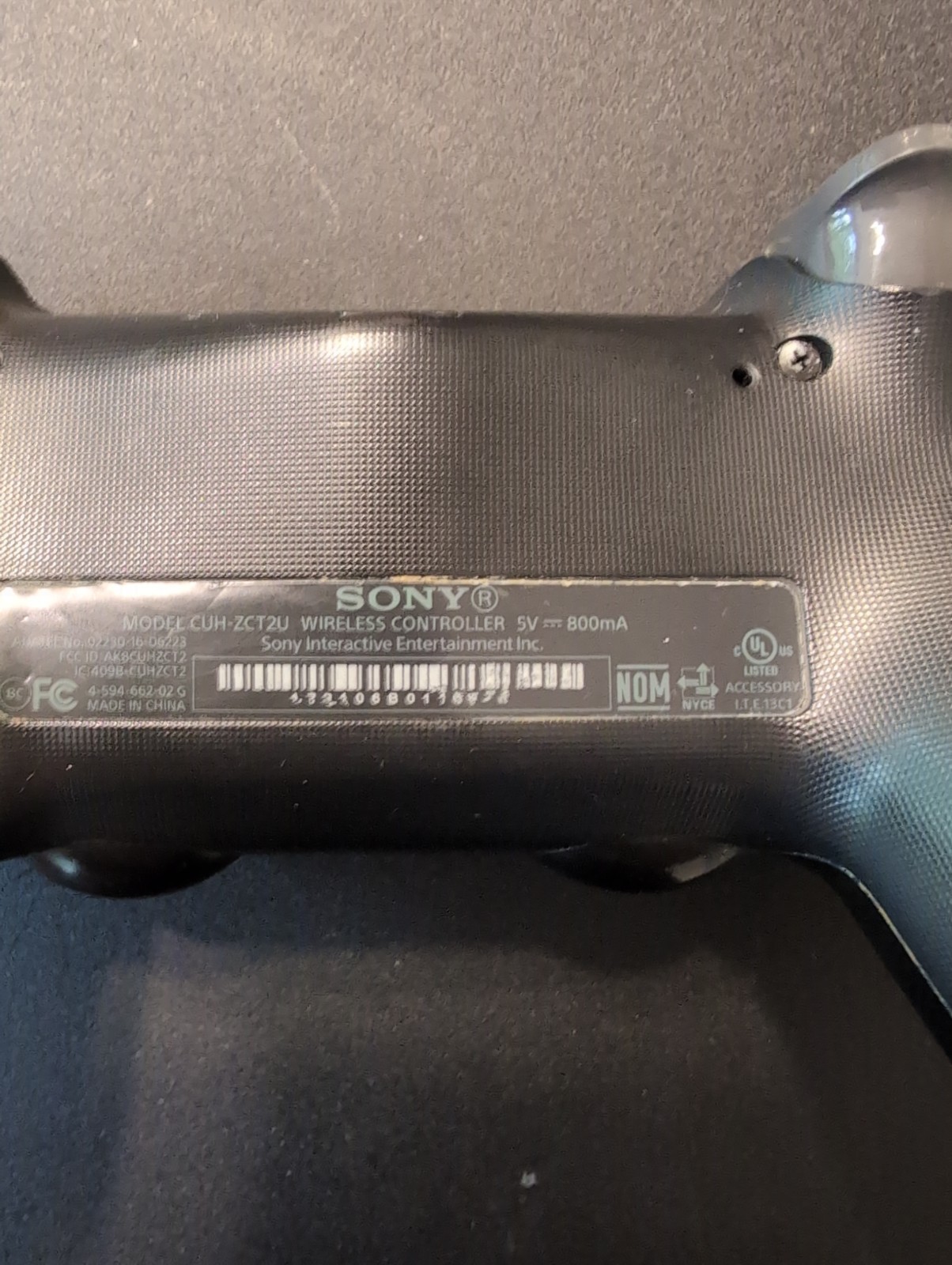 Sony playstation 4 Ps4 1TB Video Game System CUH-2215B Lot (READ)