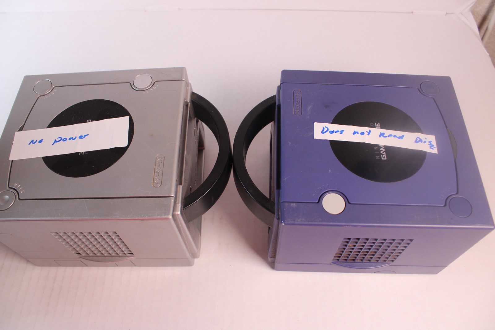 Nintendo Gamecube 3 X DOL-001 / 1 X DOL-101 FOR PARTS CONSOLES LOT