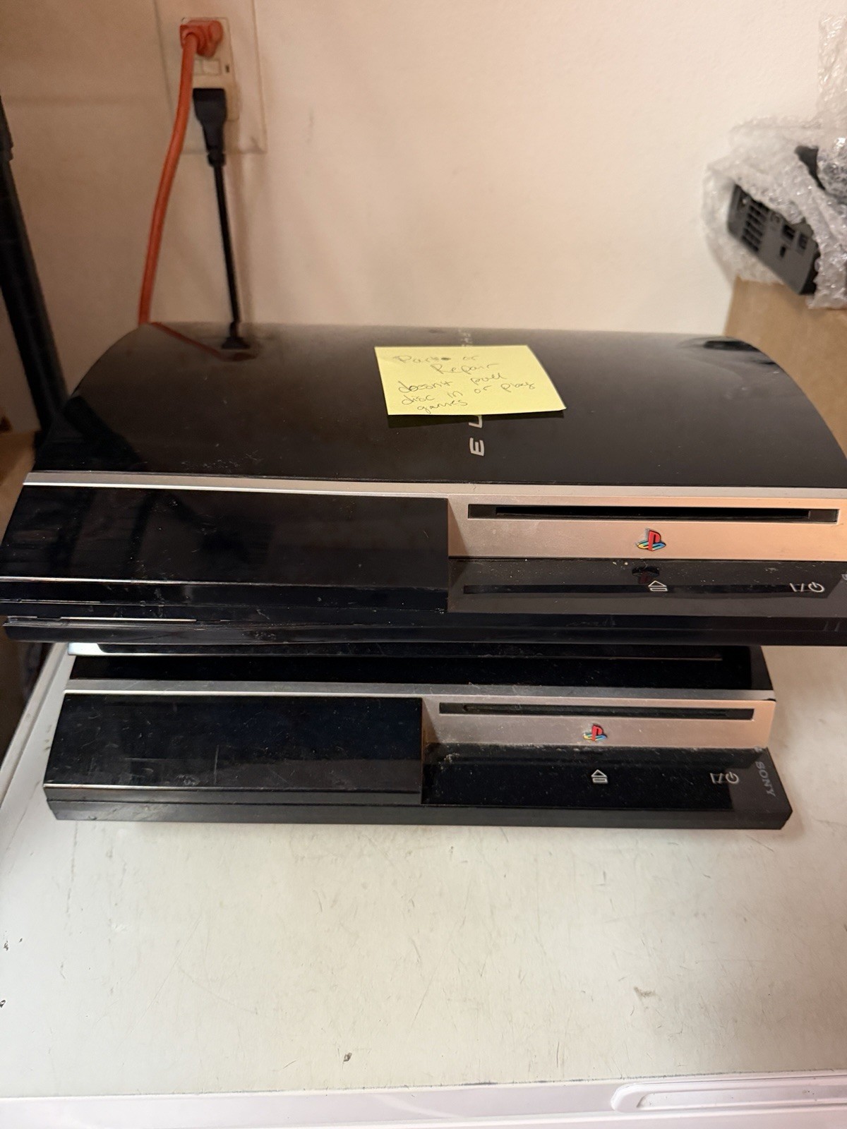 Lot Of 2 Sony PlayStation 3 PS3 Fat Console System – For Parts or Repair Broken