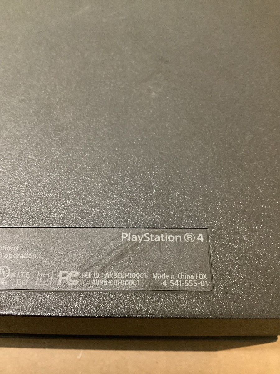 PS4 GAMES SONY CUH-1115A, #MB262009322; SONY PS4 WITH ONE CONTROLLER (189563-2)