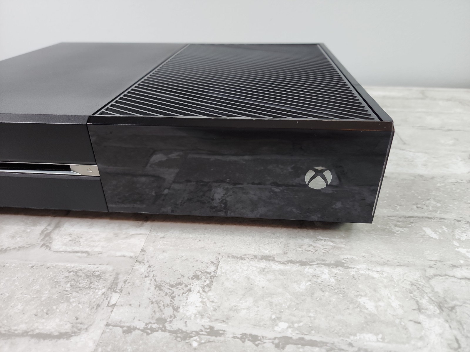 Microsoft Xbox One 500GB Console Gaming System ONLY Black 1540 Tested Working