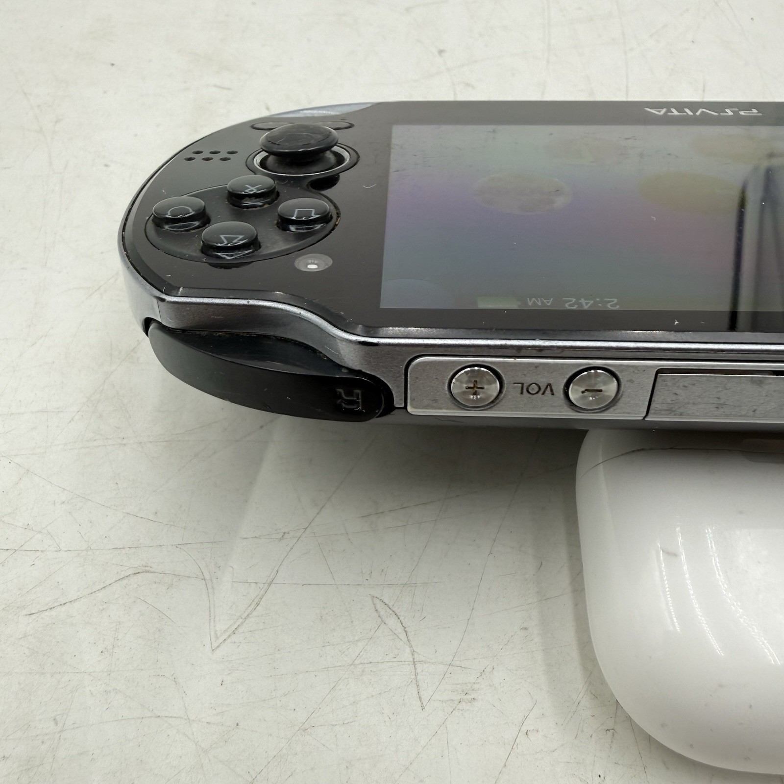 Sony PlayStation PS Vita PCH-1001 Black Handheld Console. With 2 Game Downloaded