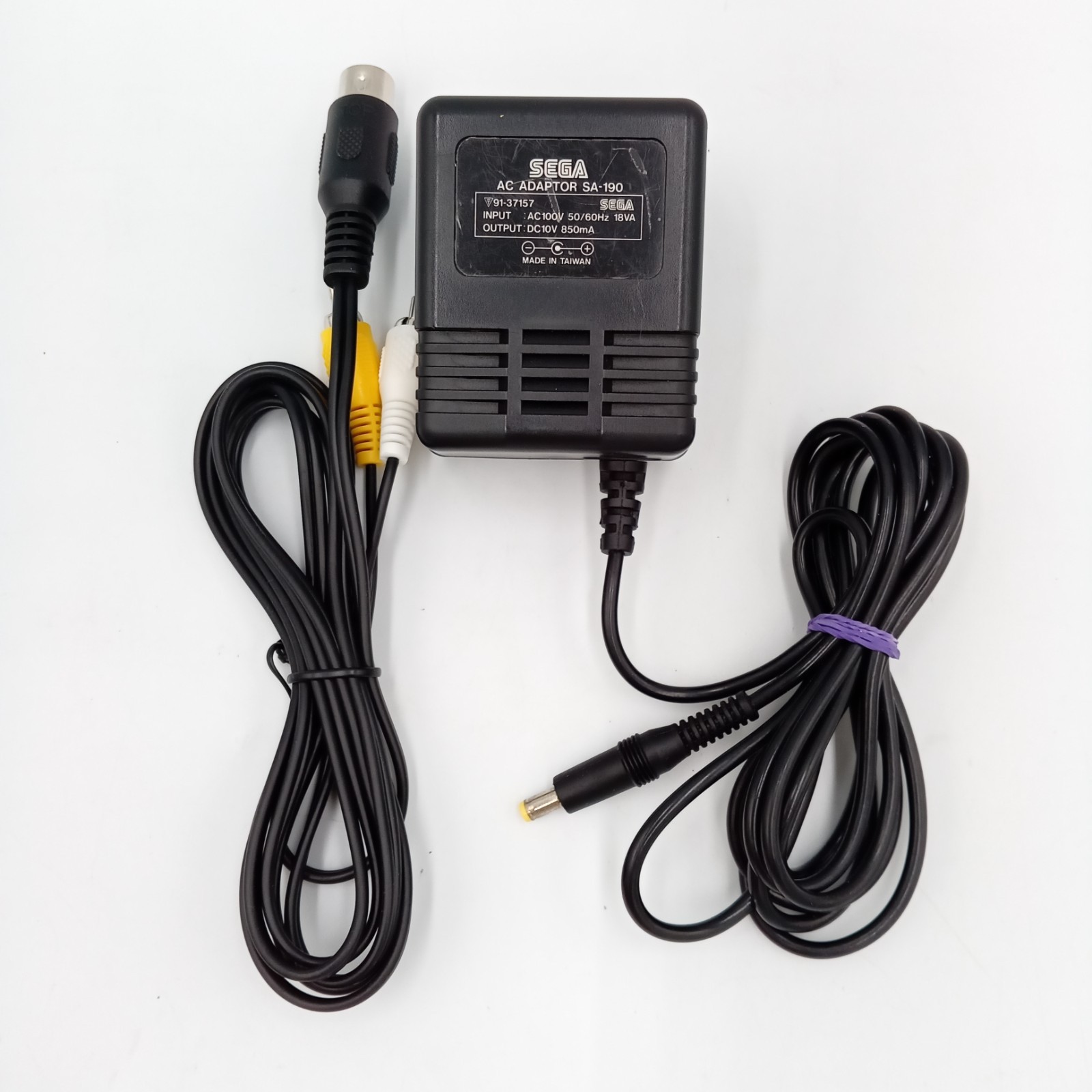 Sega Mega Drive Console Japan HAA-2510 & Mega Pad Japan NTSC-J Tested