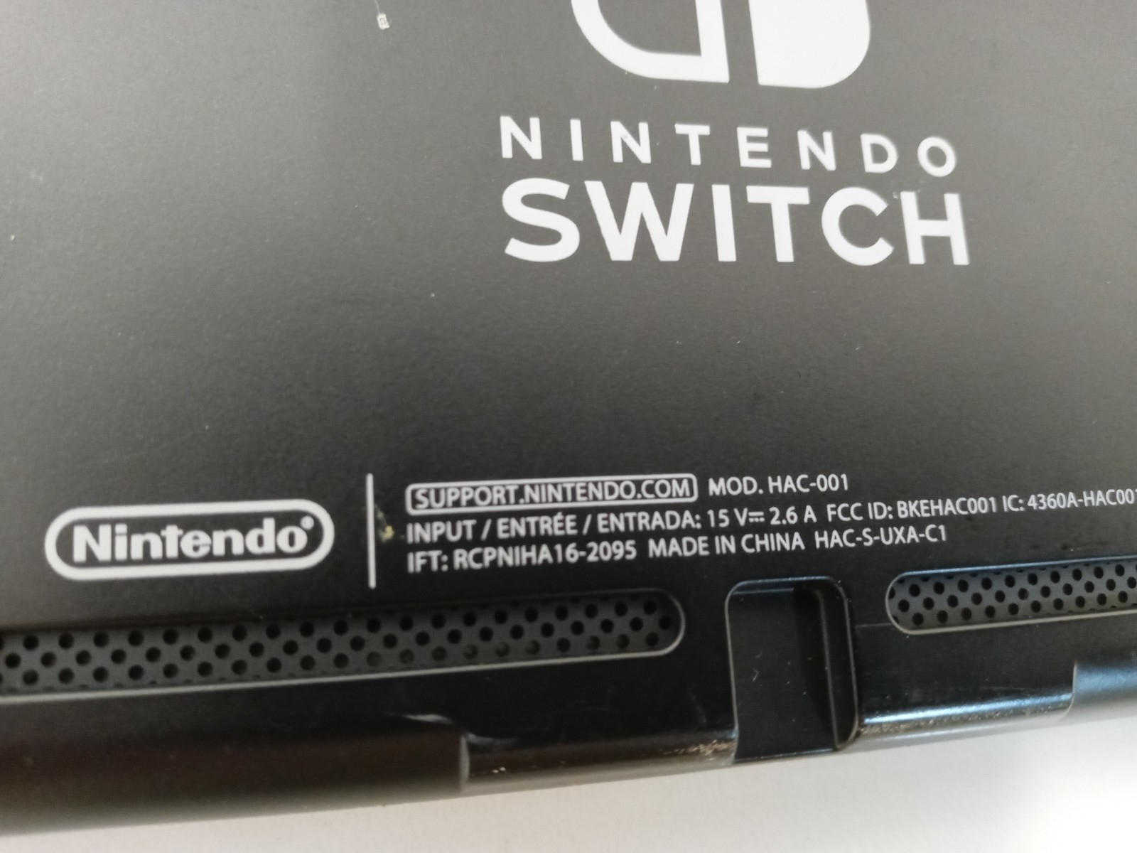 Nintendo Switch 32GB Game Console Only with Neon Blue / Red Joy-Con, (HAC-001)