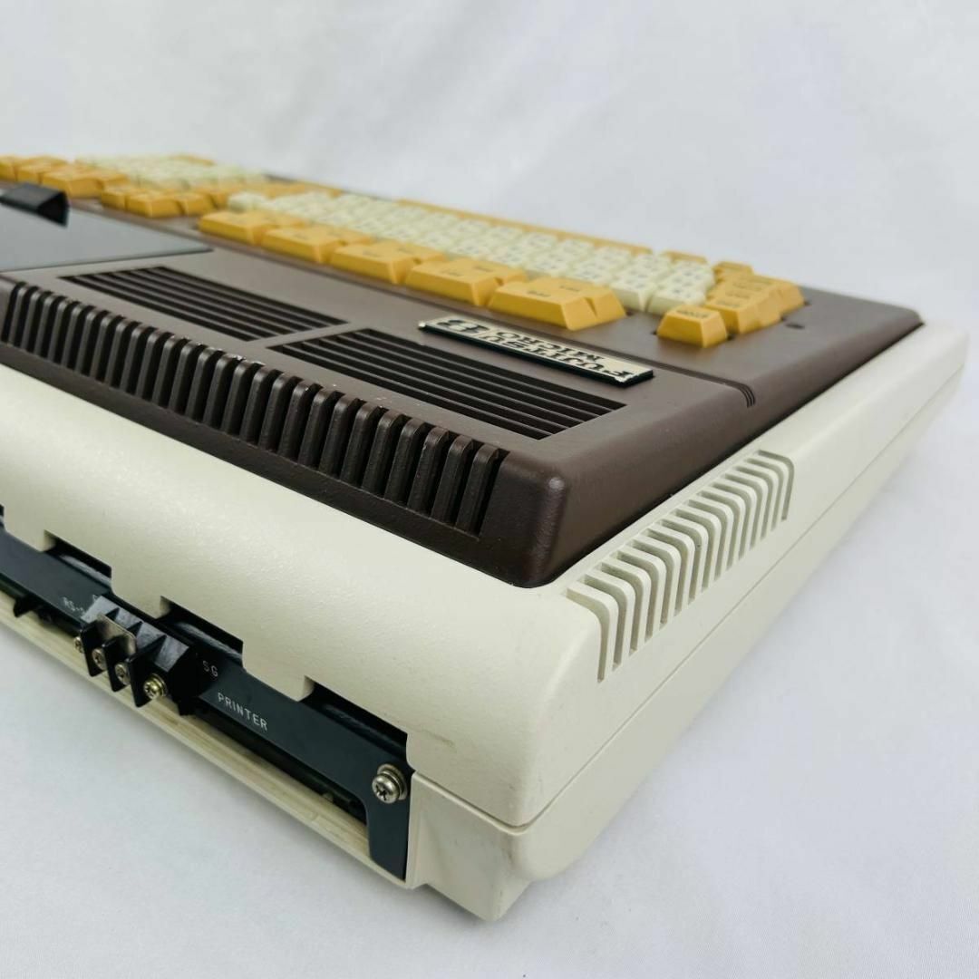 Vintage FUJITSU MICRO8 FM-8 681100311 Video Game Consoles Rare