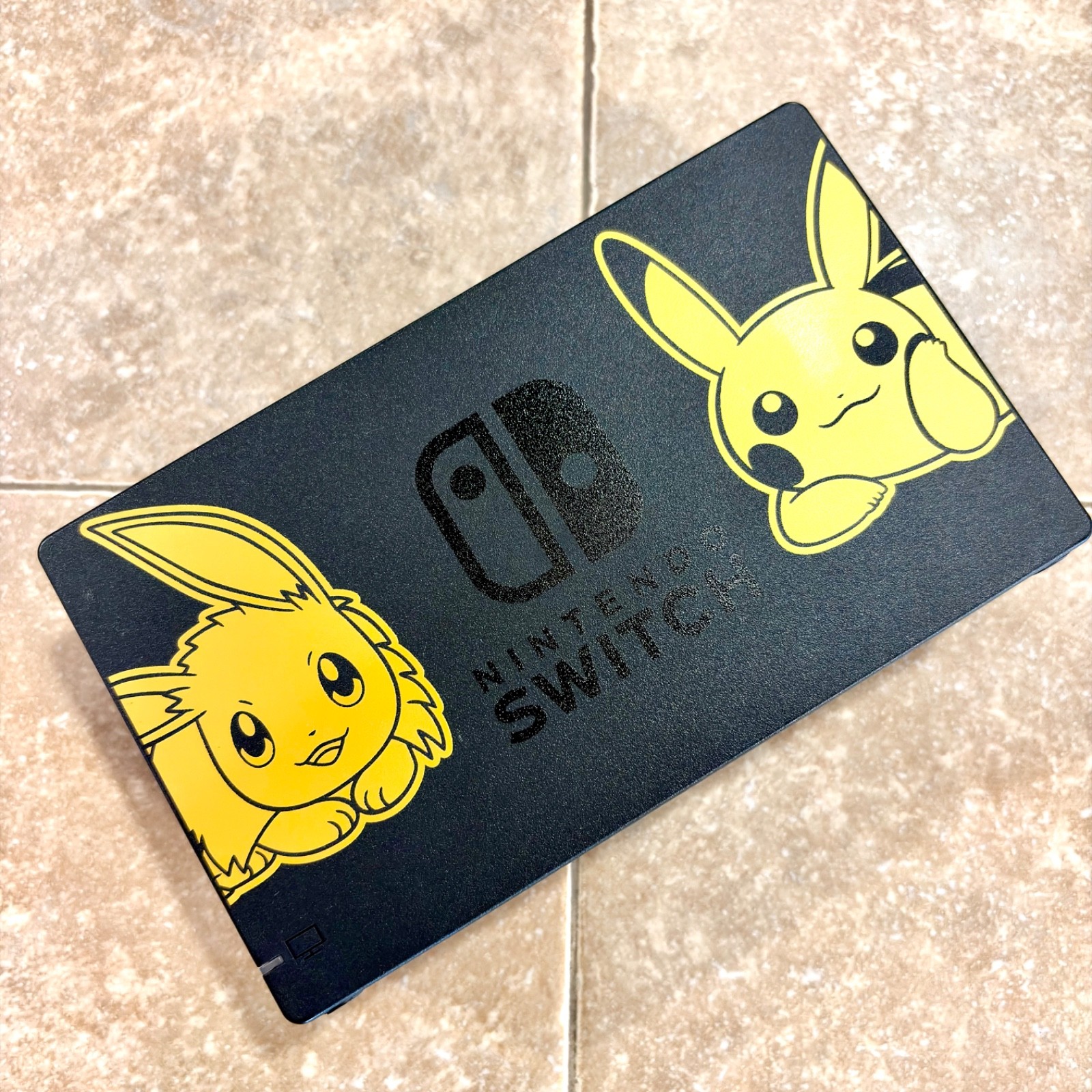 Pokemon Let’s Go Eevee Pikachu OEM Nintendo Switch Joy-Con (L)/(R) DOCK Official