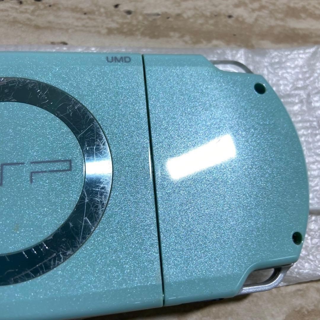 Sony PSP-2000 Mint Green Console Boxed Complete Tested Near Mint 7111