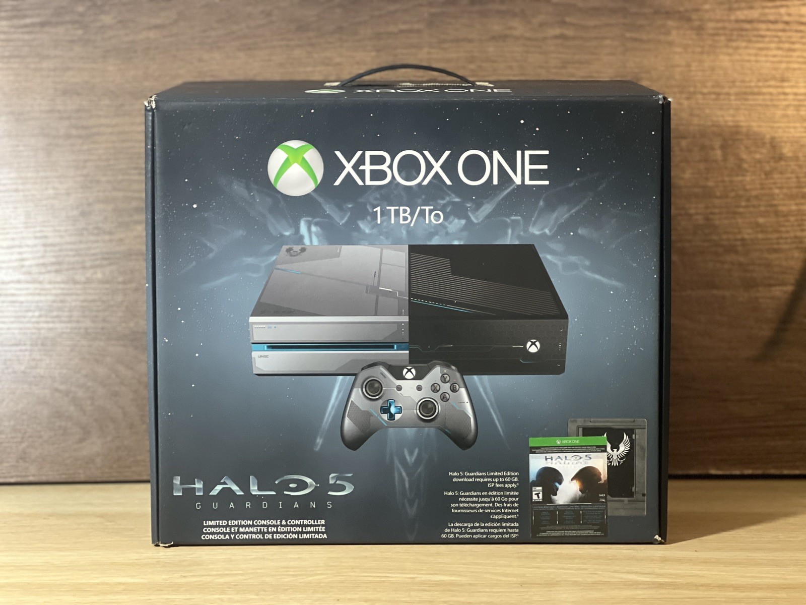 Microsoft Xbox One Halo 5: Guardians Limited Edition 1TB W/Games No CONTROLLER
