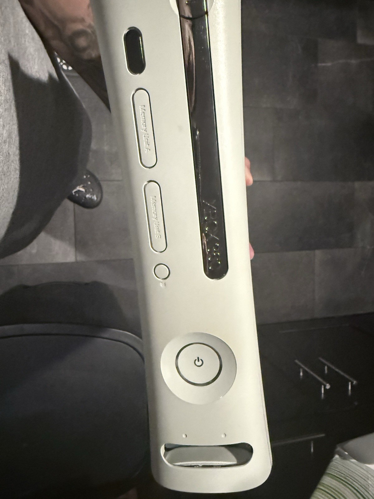 Microsoft Xbox 360 Pro System-read Description
