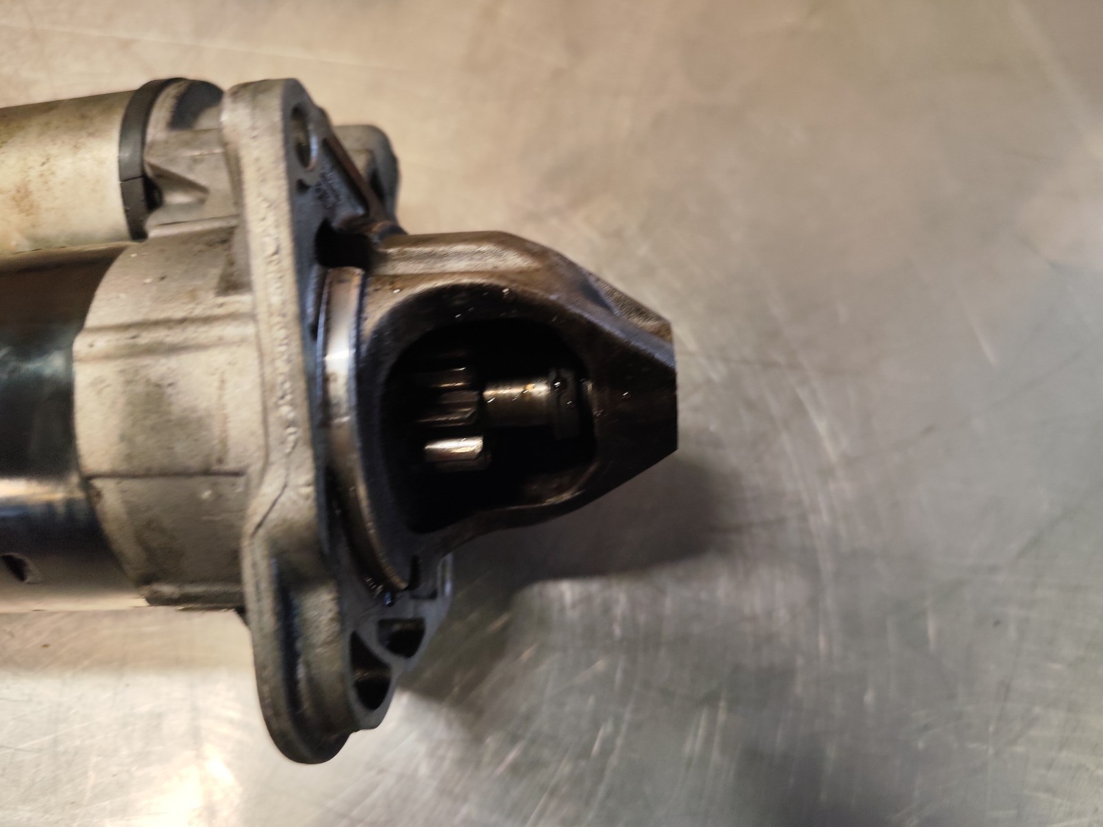 STARTER OPEL MERIVA B 1.4i 55578921