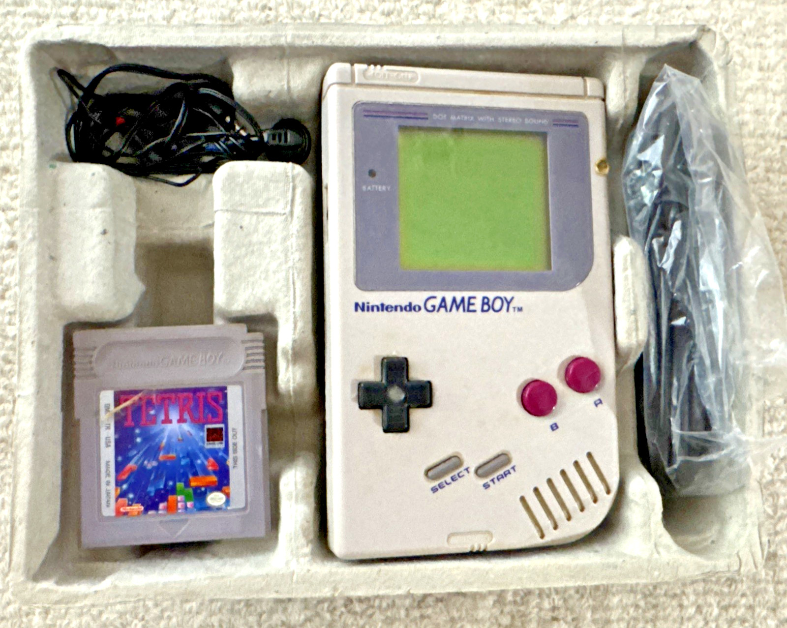 Nintendo Game Boy Launch Edition Handheld System In Box – Gray DMG-01