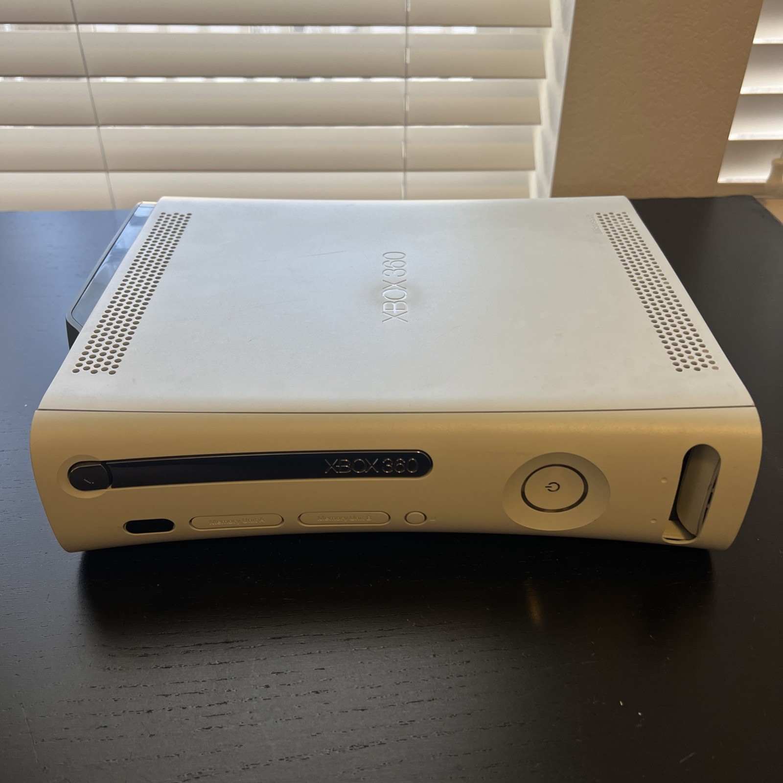 Broken Microsoft Xbox 360 20GB Console Gaming System Bad Disk Drive