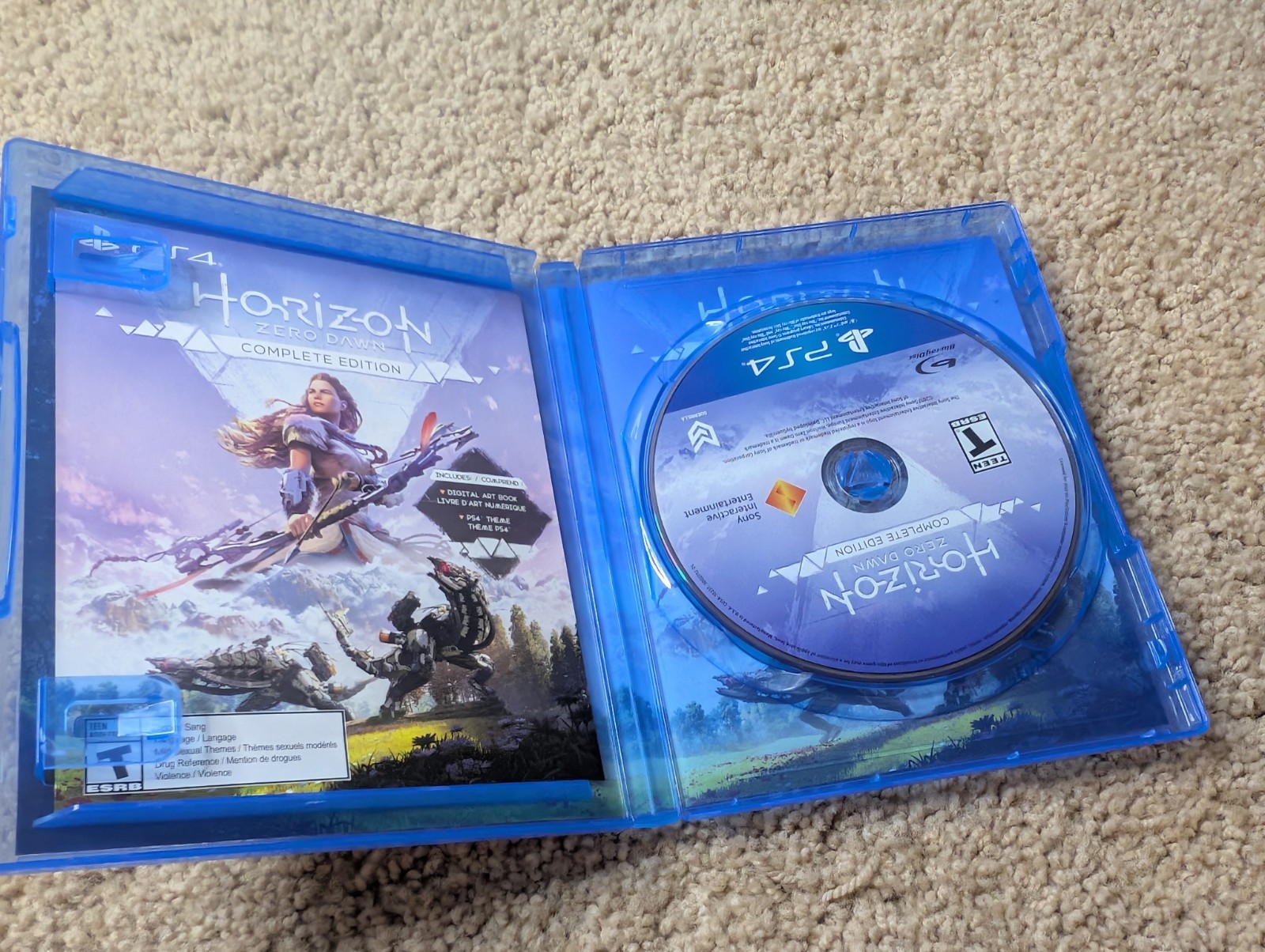 Sony PlayStation 4 PS4 Slim 1TB Console CUH-2215B Controller Cables Box Horizon