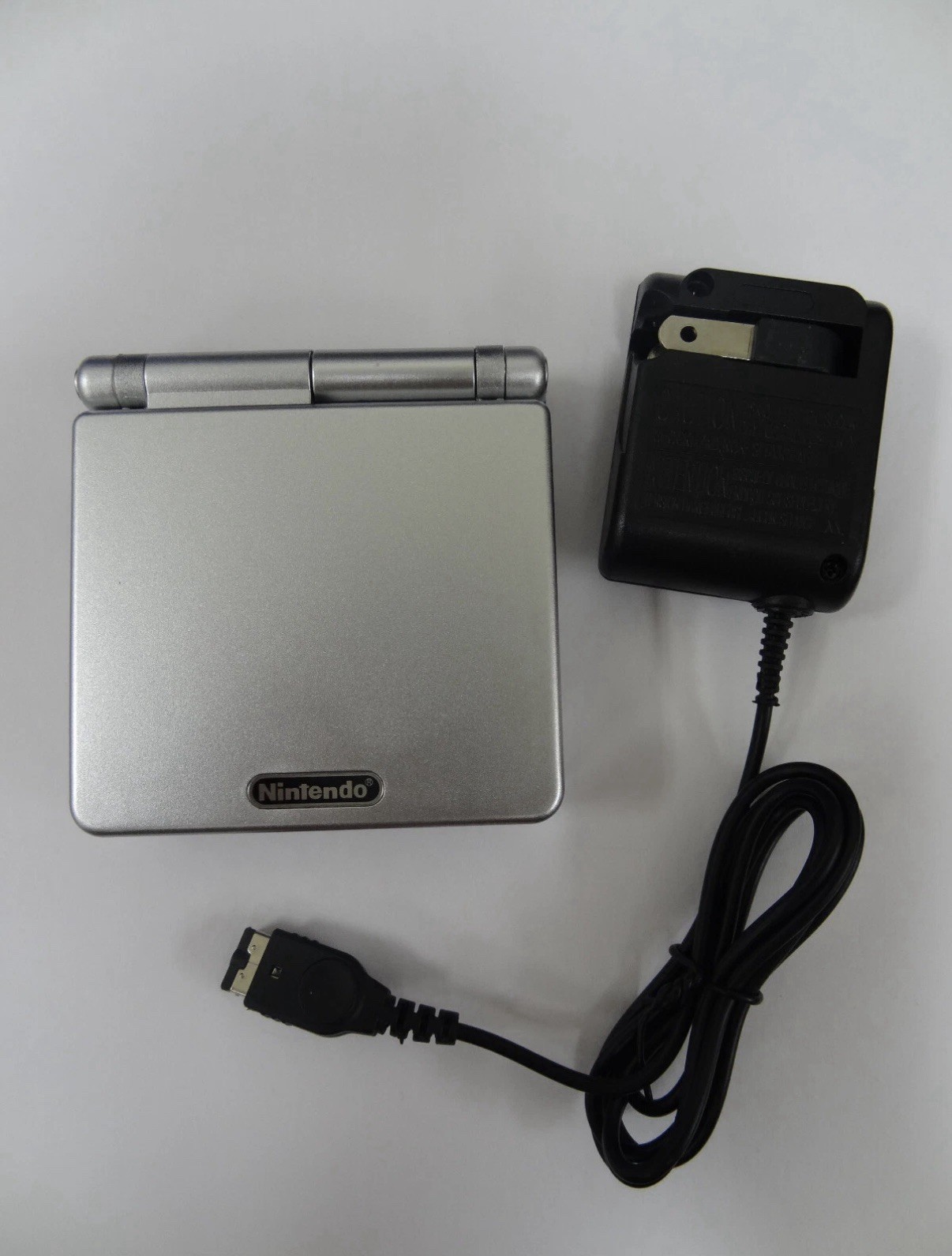 Platinum Nintendo Game Boy Advance SP AGS-001 Includes Charger Tested/Working