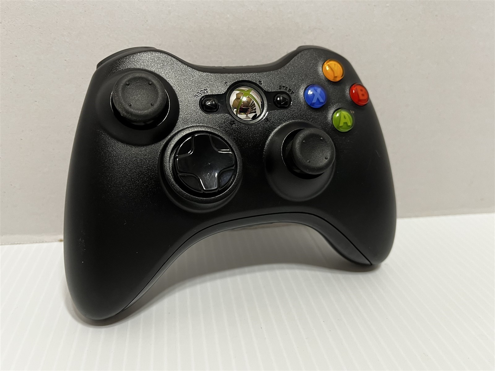 Xbox 360 S Slim 1439 320GB Bundle with Controller – Fully Refurbished -Fast Ship