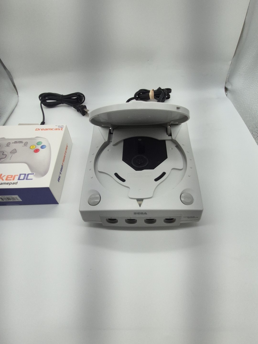 Sega Dreamcast Console w/ New Clock Battery & Striker DC Wireless Controller
