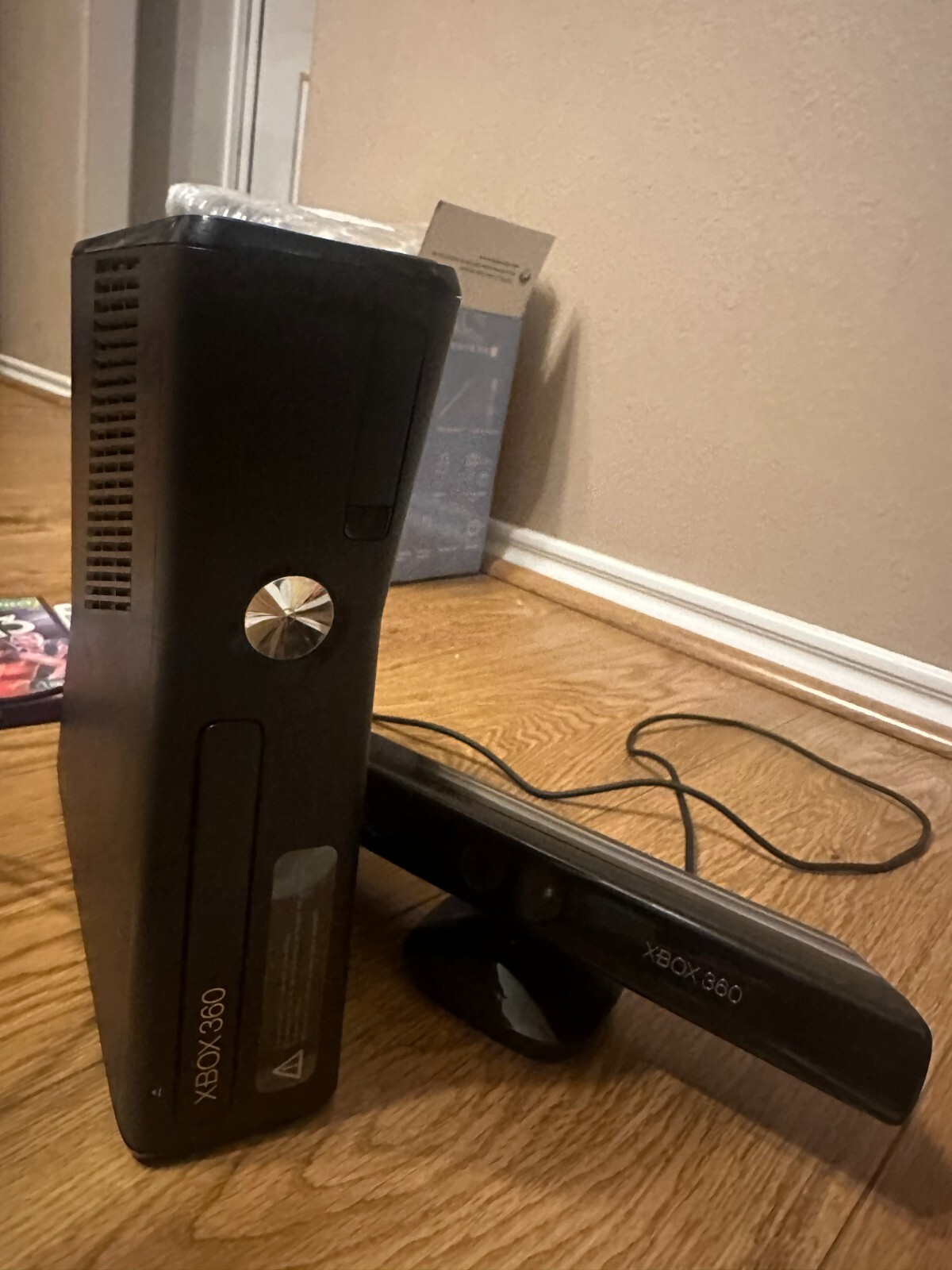 Microsoft Xbox 360 S Gaming Console and Kinect – Black