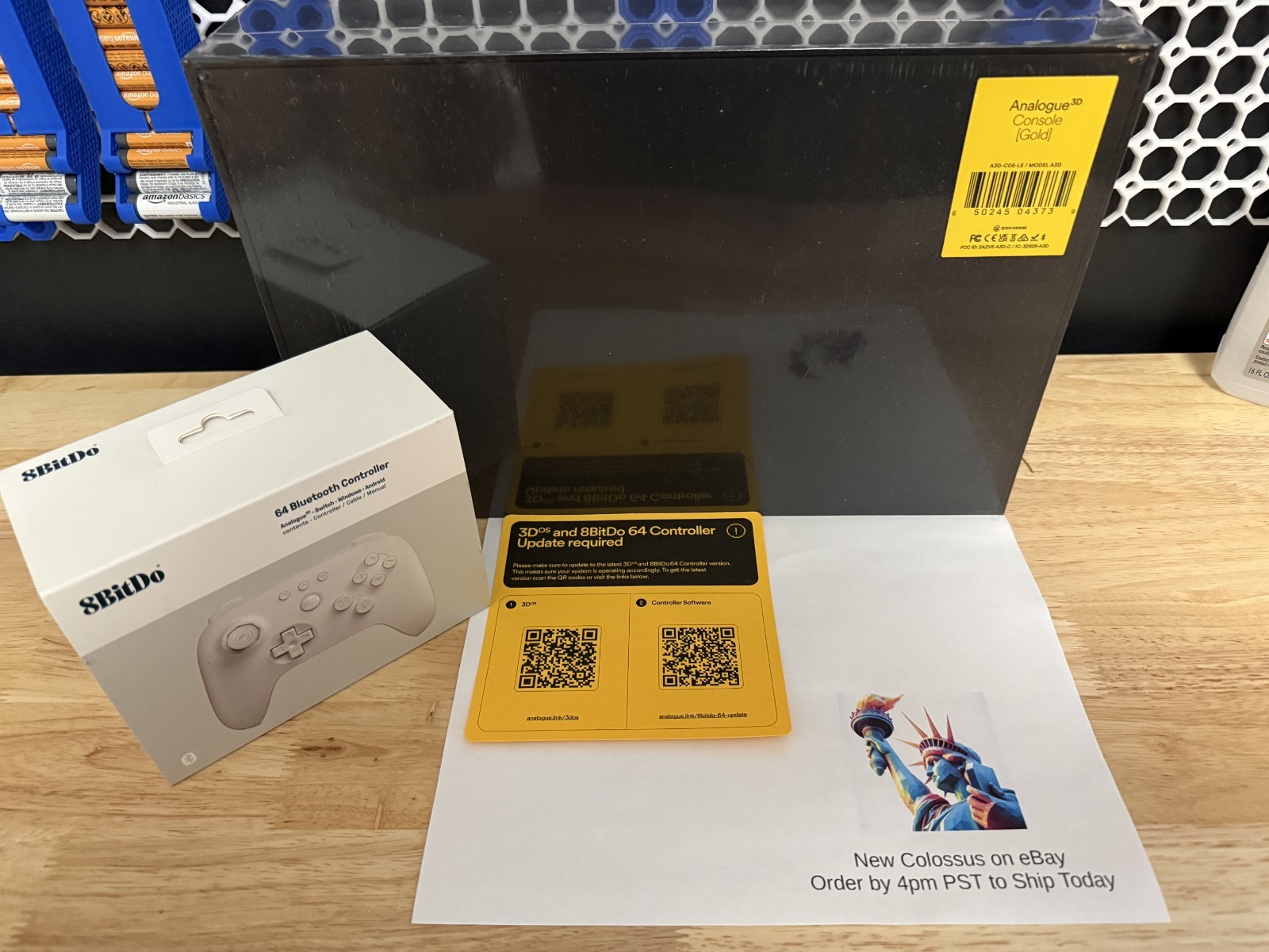 Analogue 3D Sealed/New – Gold – FPGA N64 Console + Controller – Ships Now