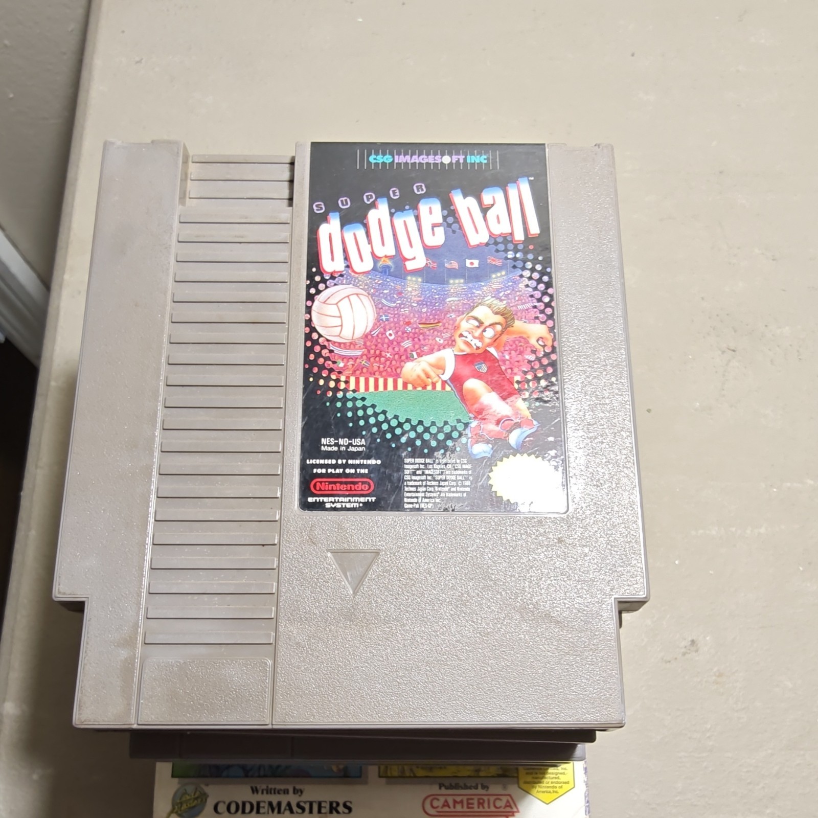 Nintendo NES-001 Console with Controller and 6 Game Cartridges