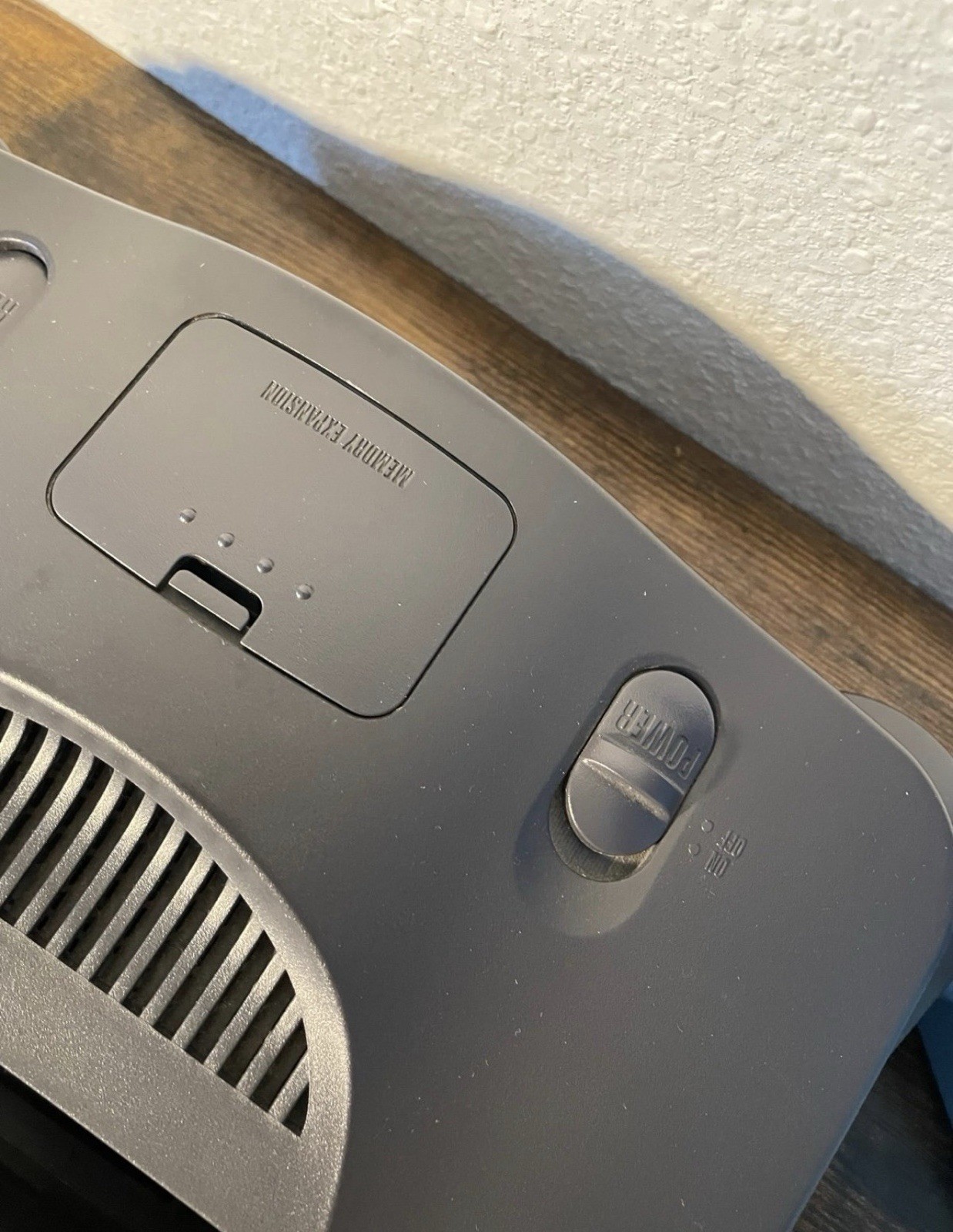 Nintendo 64 NUS-001(USA) Gray Console NTSC-U/C w/ Expansion Pak Composite SHELL