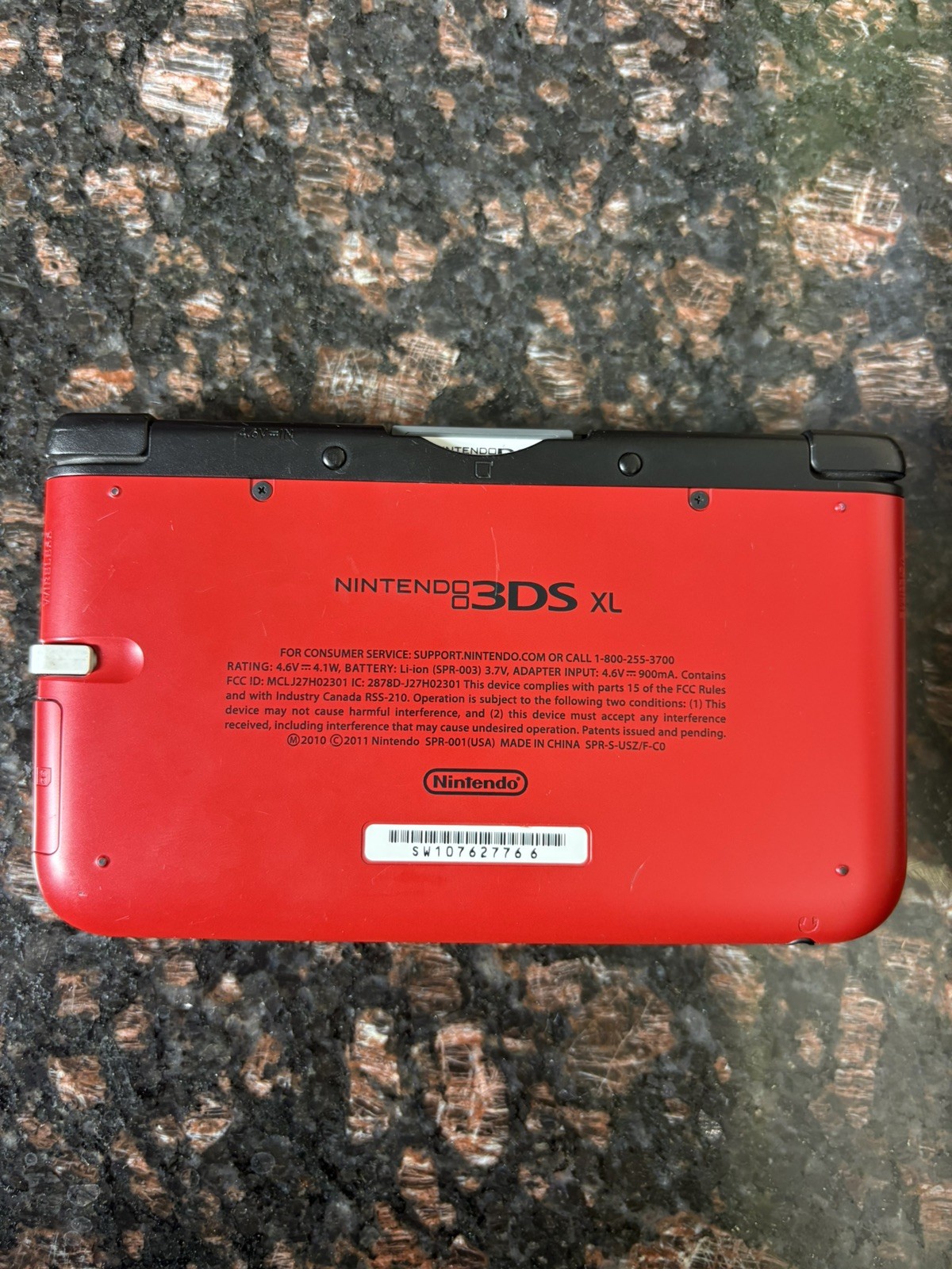 New Nintendo 3DS XL Handheld Game Console RED-001 Black
