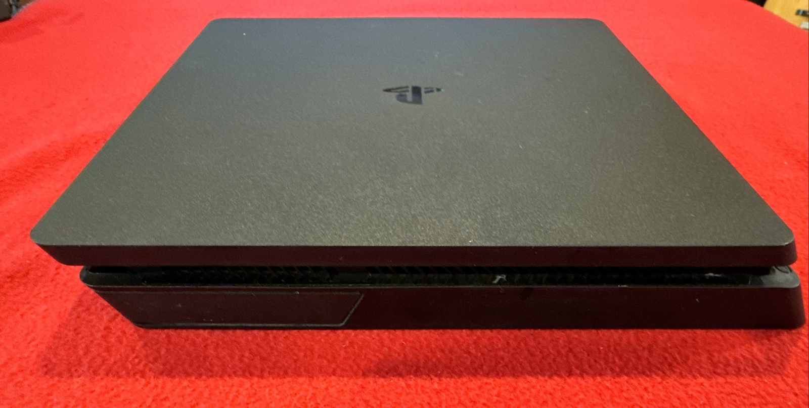 Sony PS4 PlayStation 4 Slim 1TB Console Bundle W/ Controller + Cords *SOLD AS IS