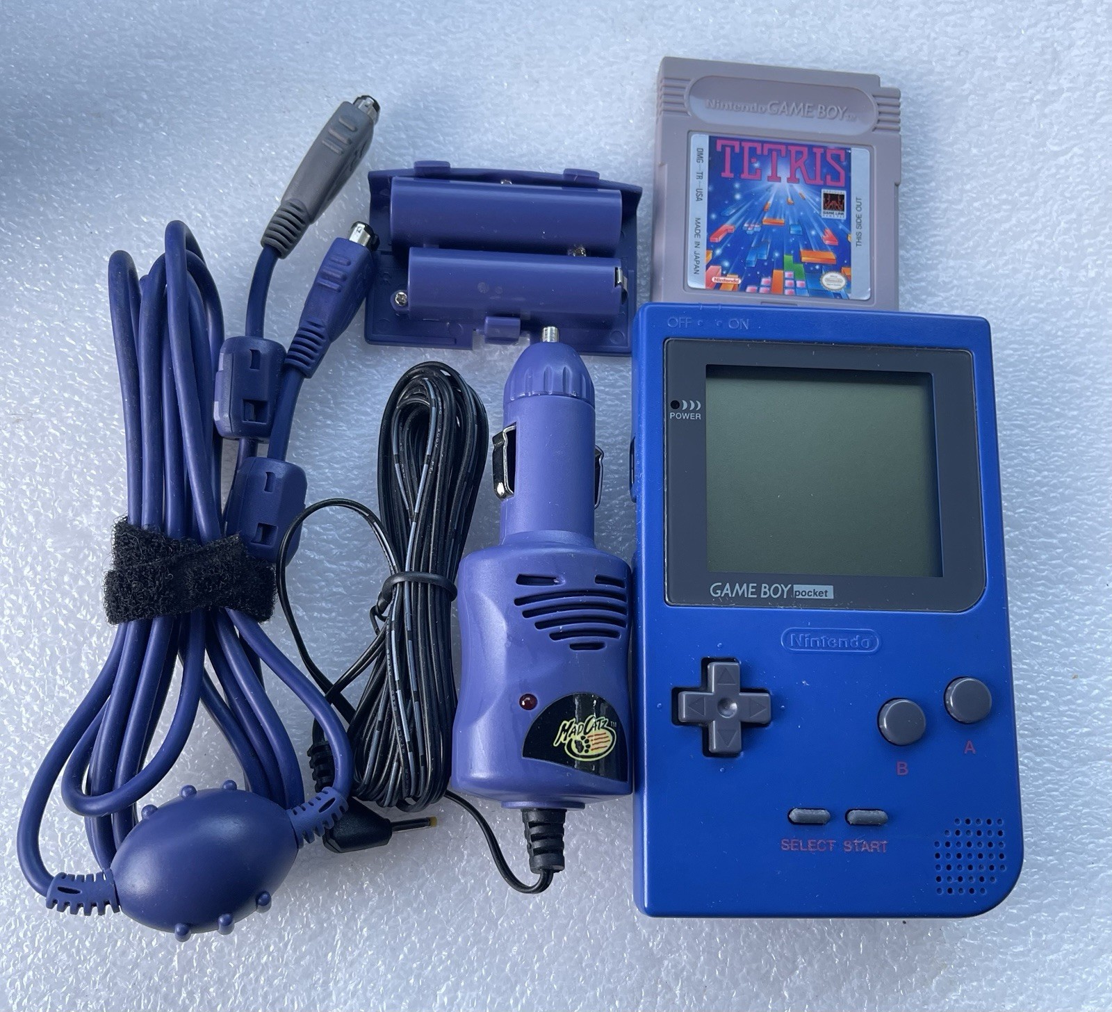 Nintendo Game Boy Pocket Blue Handheld Console MGB-001 Tetris & accessories