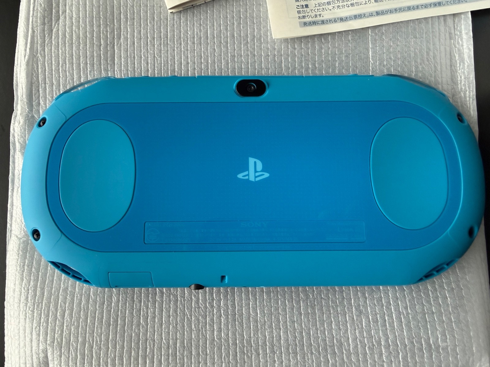 Sony PS Vita Console Aqua Blue (PCH-2000) Brand New Unused