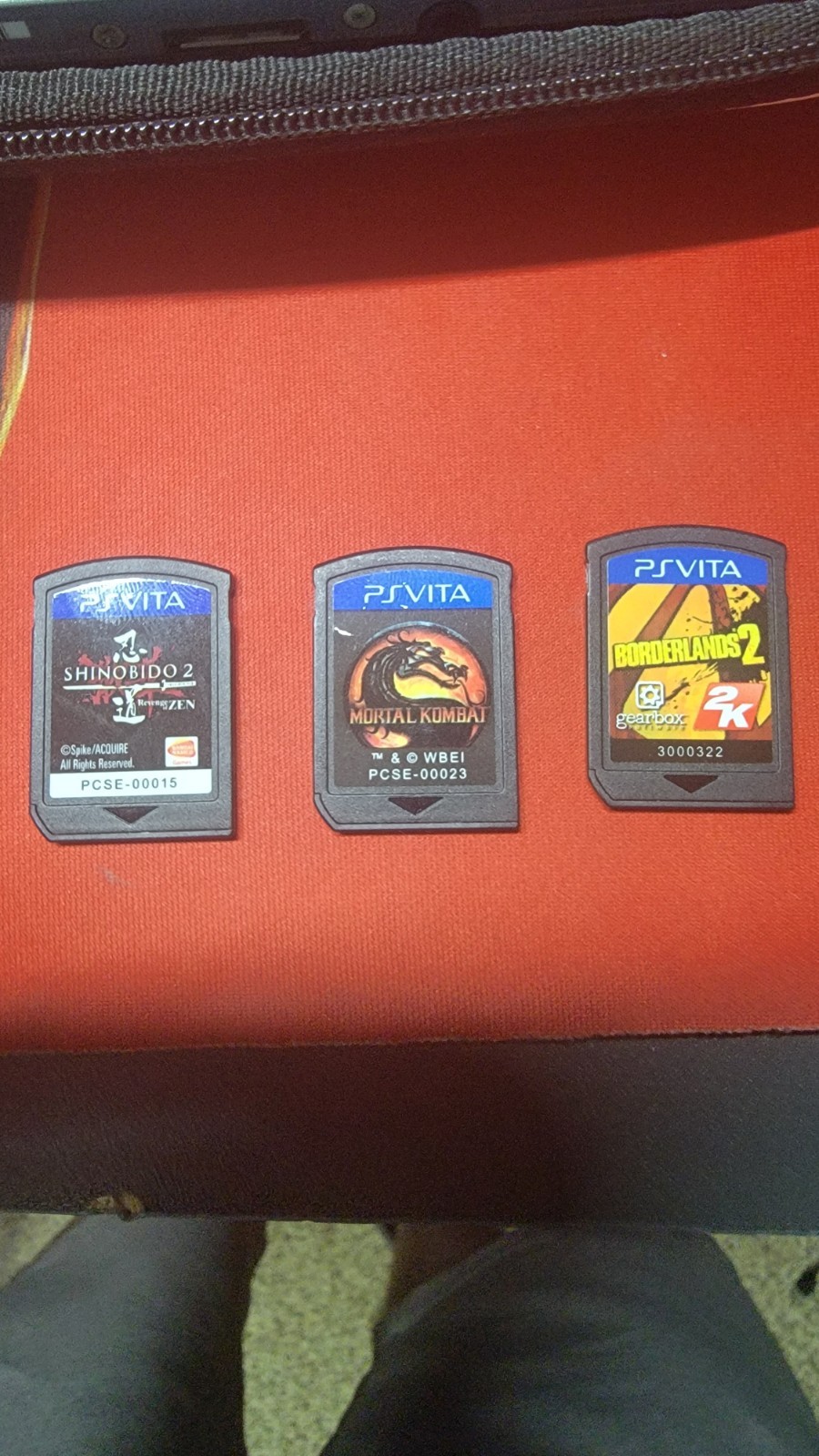Sony PlayStation Vita PSVita 1000 with 13 games, 16 GB Card, Charger, and Case!