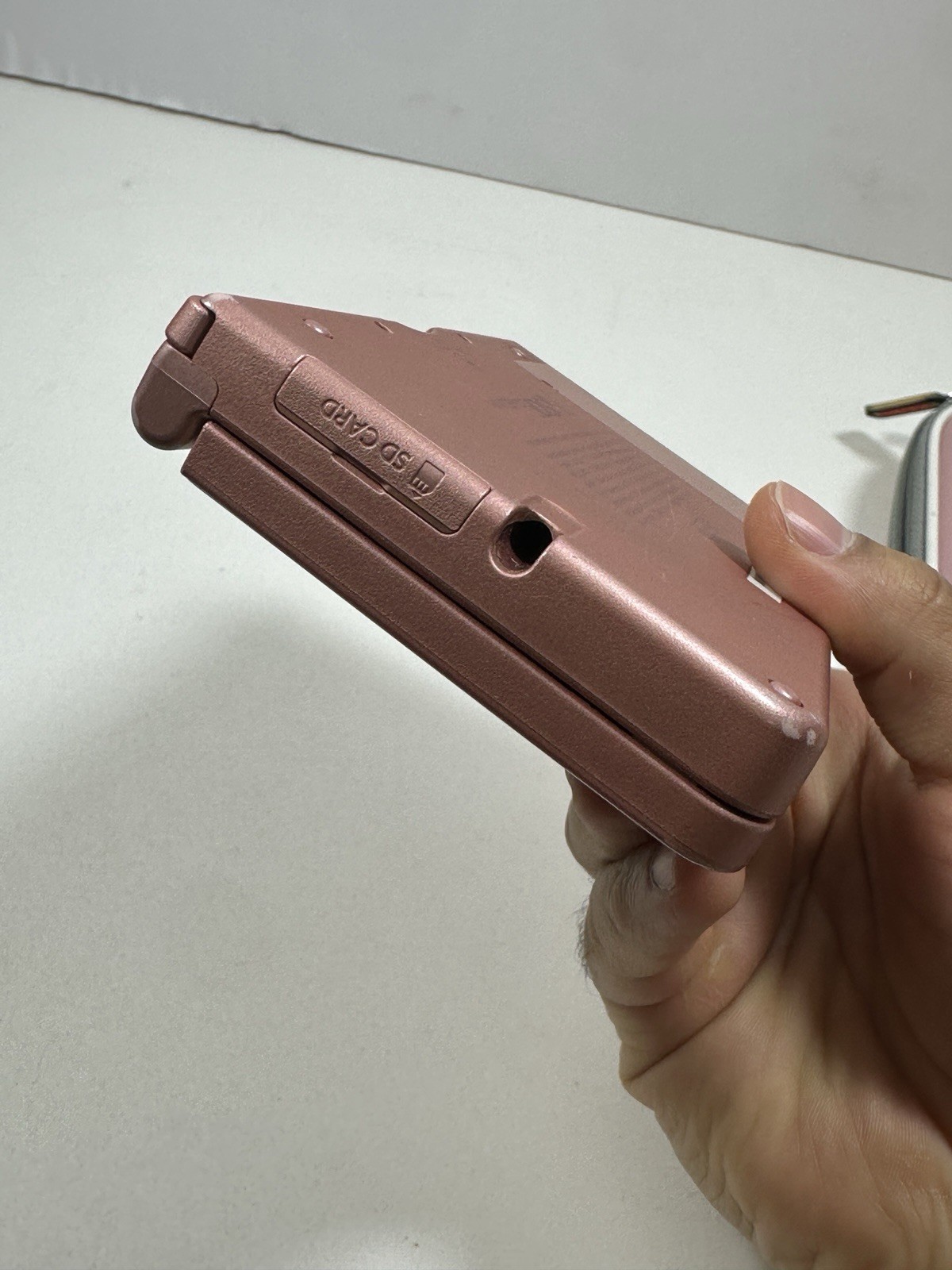 Nintendo DSI XL Metallic Rose Pink Handheld Console UTL-001 & Charger