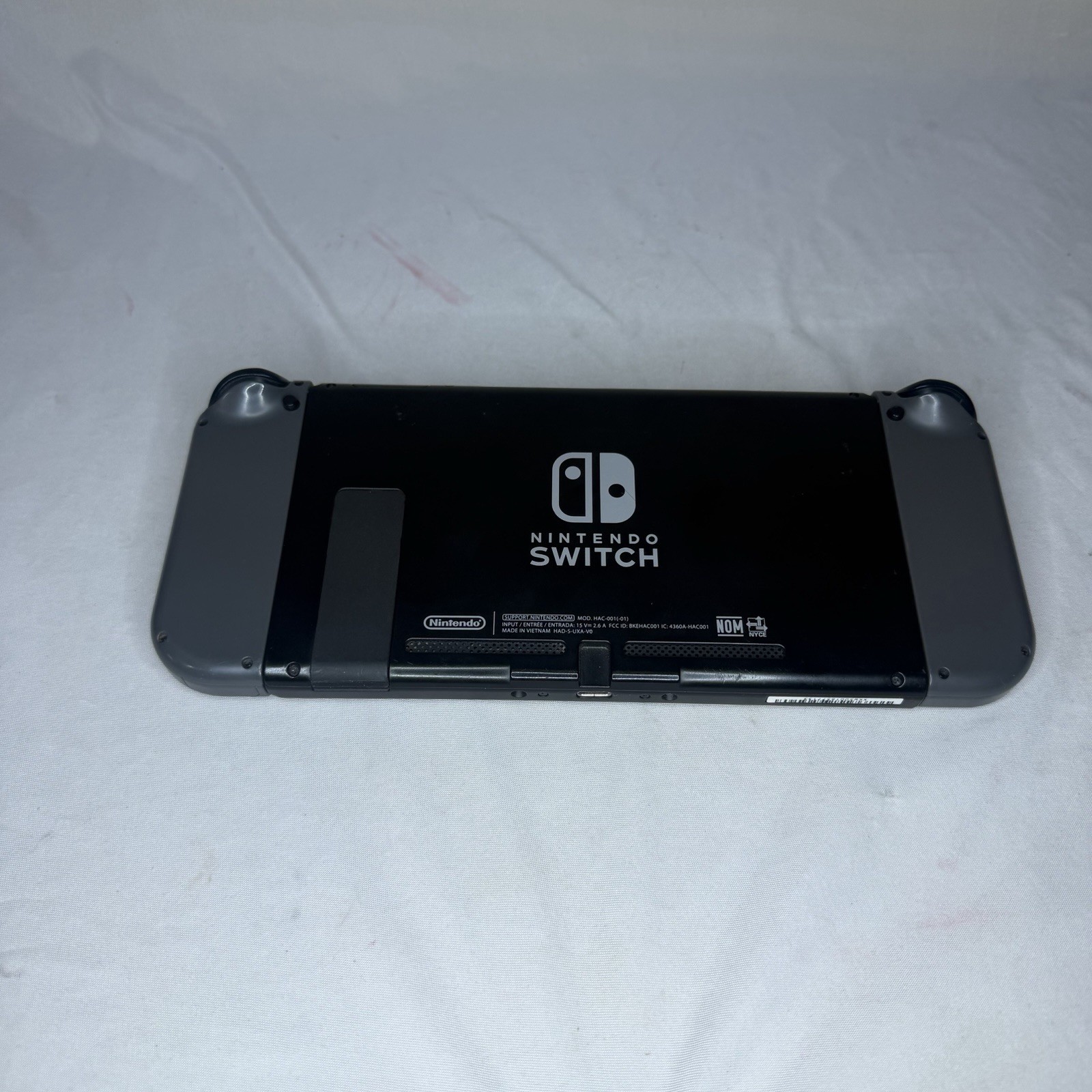 Nintendo Switch V1 HAC-001 XAW1 – Grey / Gray JoyCon