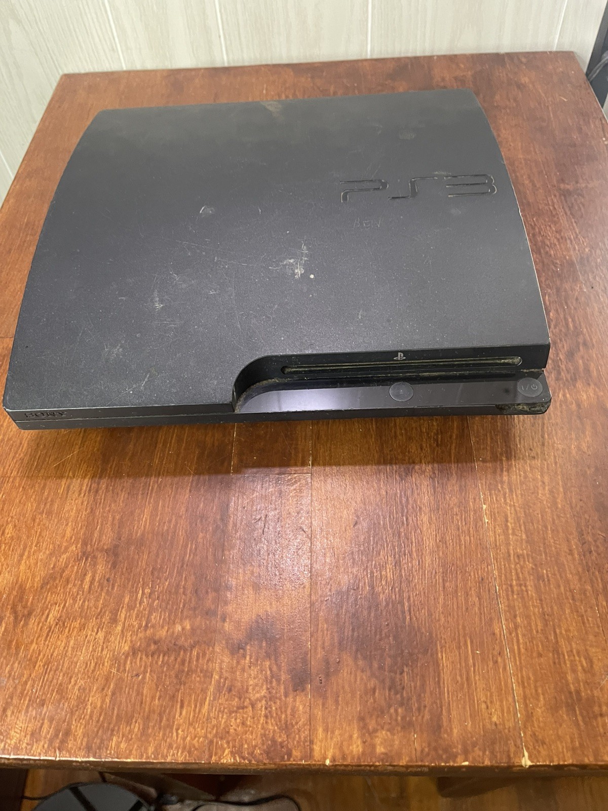 Sony PlayStation 3 Slim 320 GB Console CECH-3001B CONSOLE AND CONTROLER