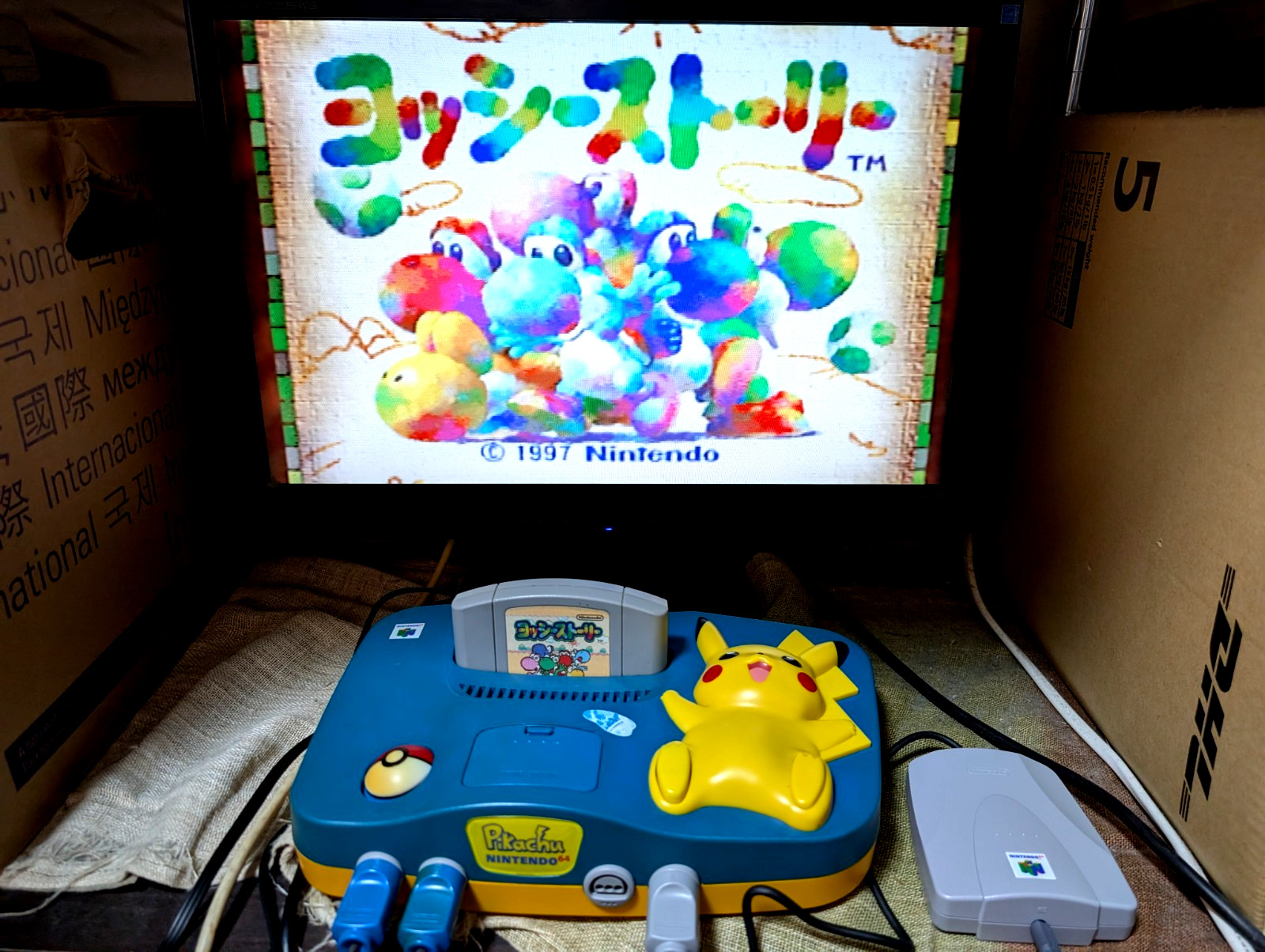 Nintendo 64 Pokemon Pikachu Region Free Console 2Controllers N64 japan