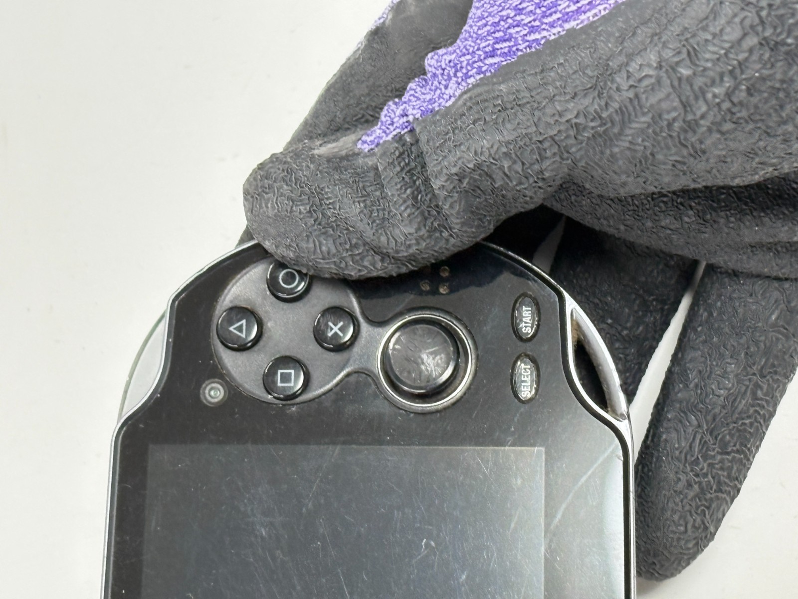 Sony PlayStation Vita PCH-1002 Black Handheld System PSVita 2046