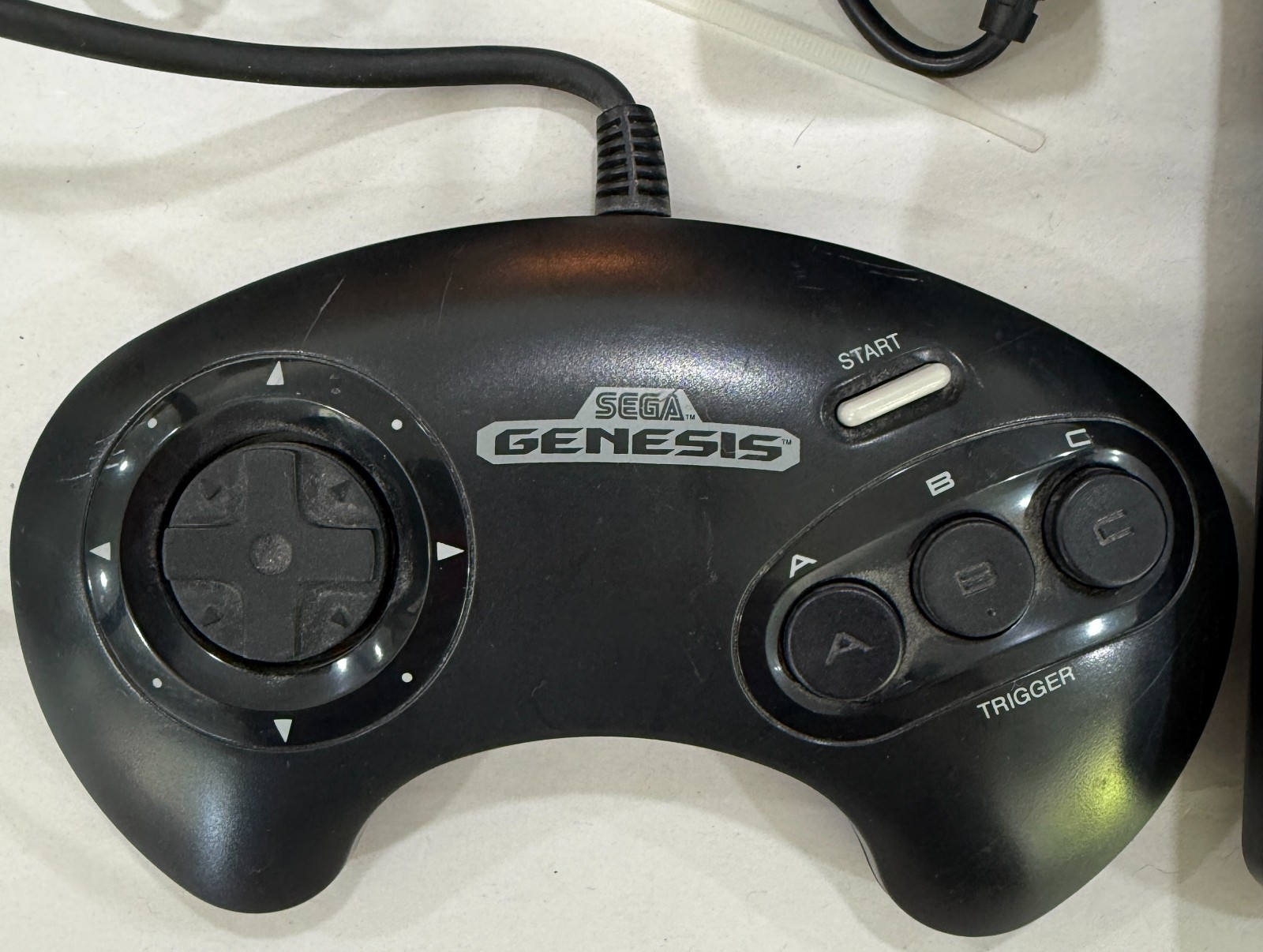 SEGA Genesis Model II / 2 – Working – OEM Controller, RF Unit, and AC Power Unit