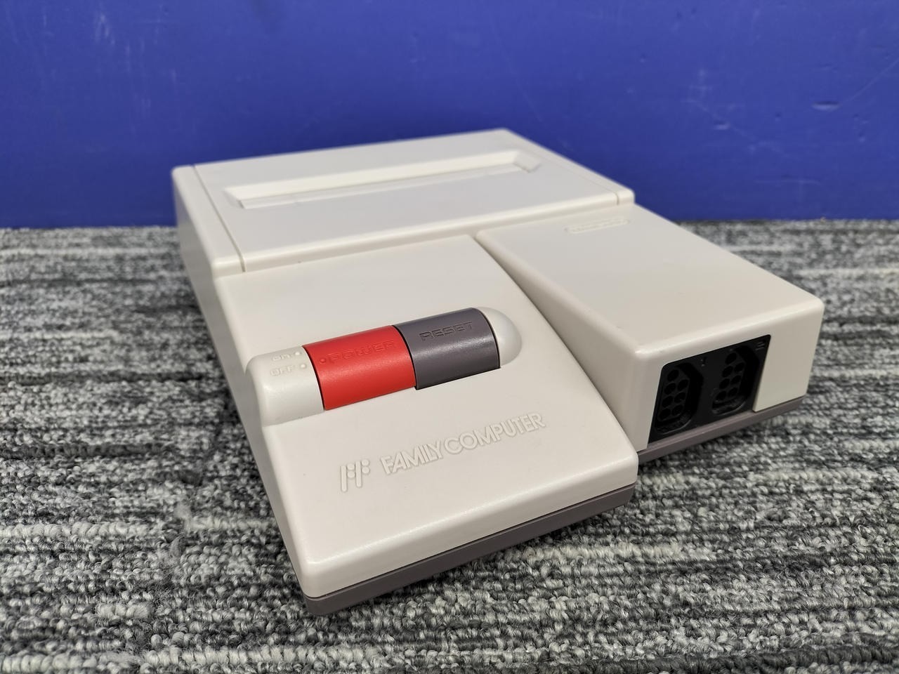 Nintendo New Famicom HVC-101 AV Console 1993 From Japan A1617