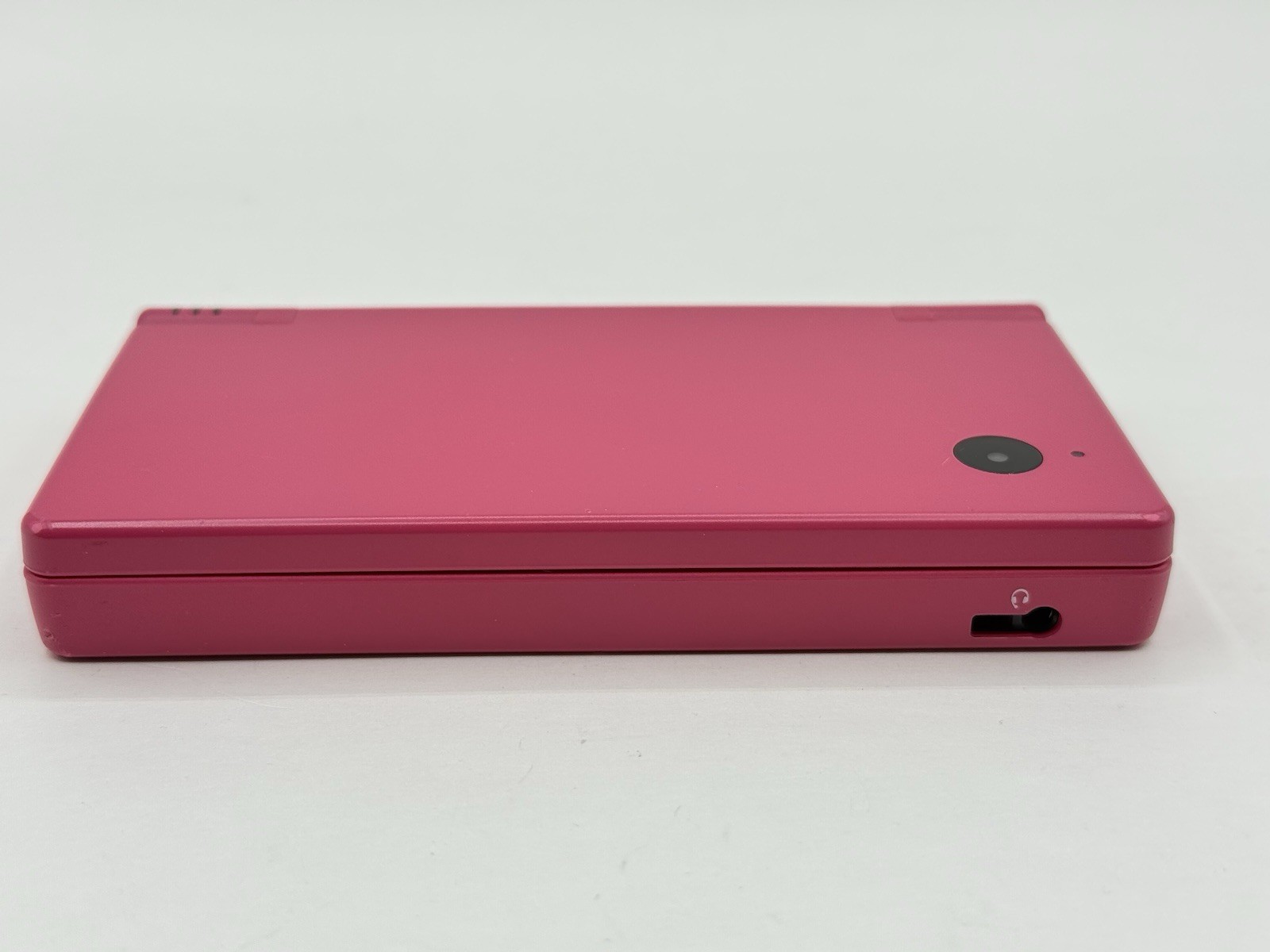 Nintendo DSi Launch Edition 256MB Pink Handheld System Game Console TWLSPA Mintt