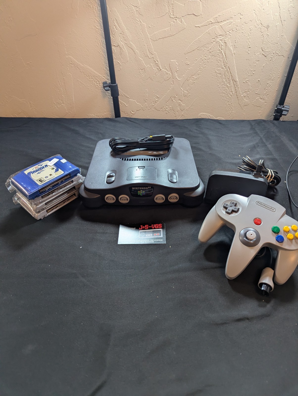 Nintendo 64 Console Bundle w/ 4 Games + 1 Controller & All Cables – Tested OEM