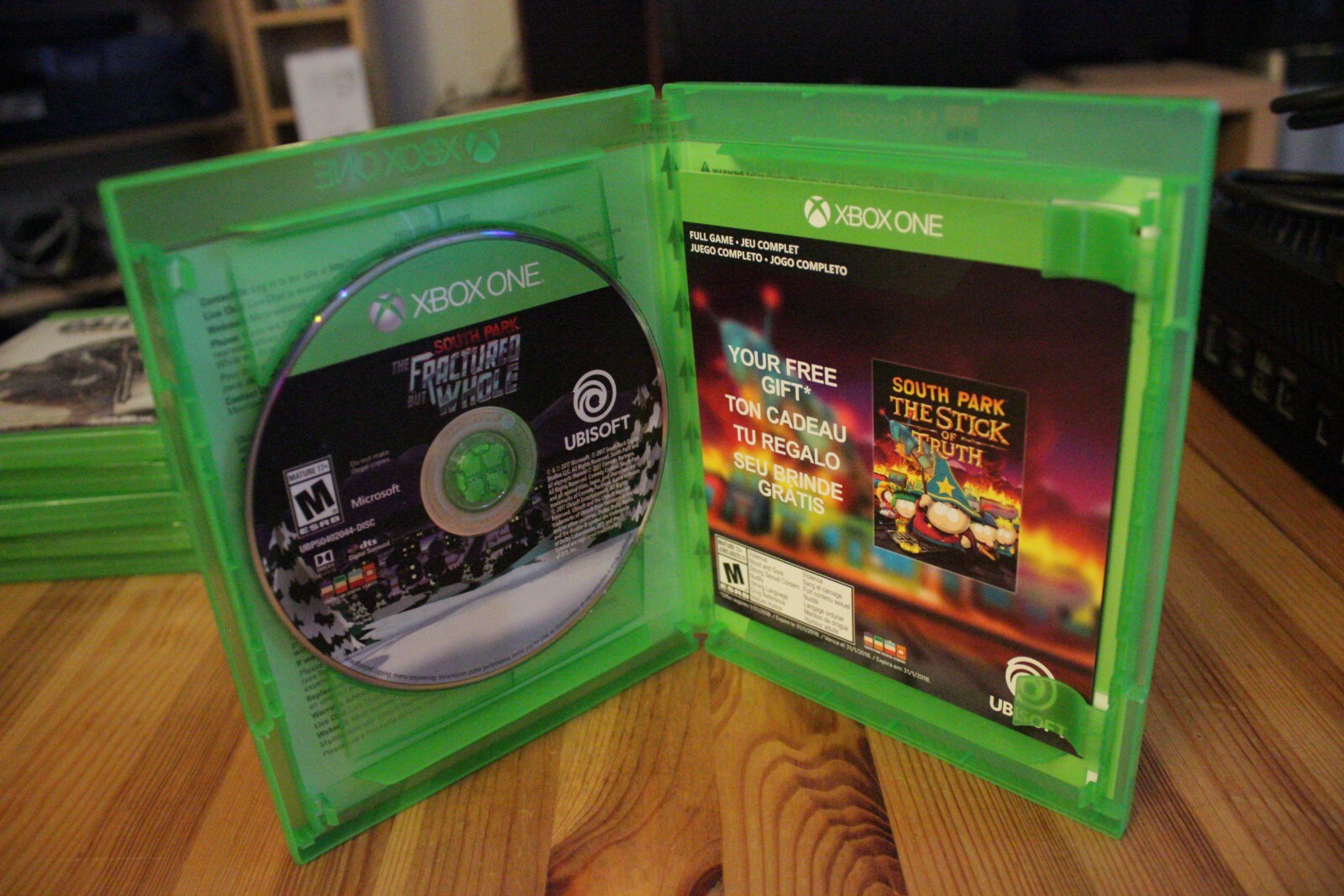 used xbox one 500gb plus 13 games (in photos)controller power block 