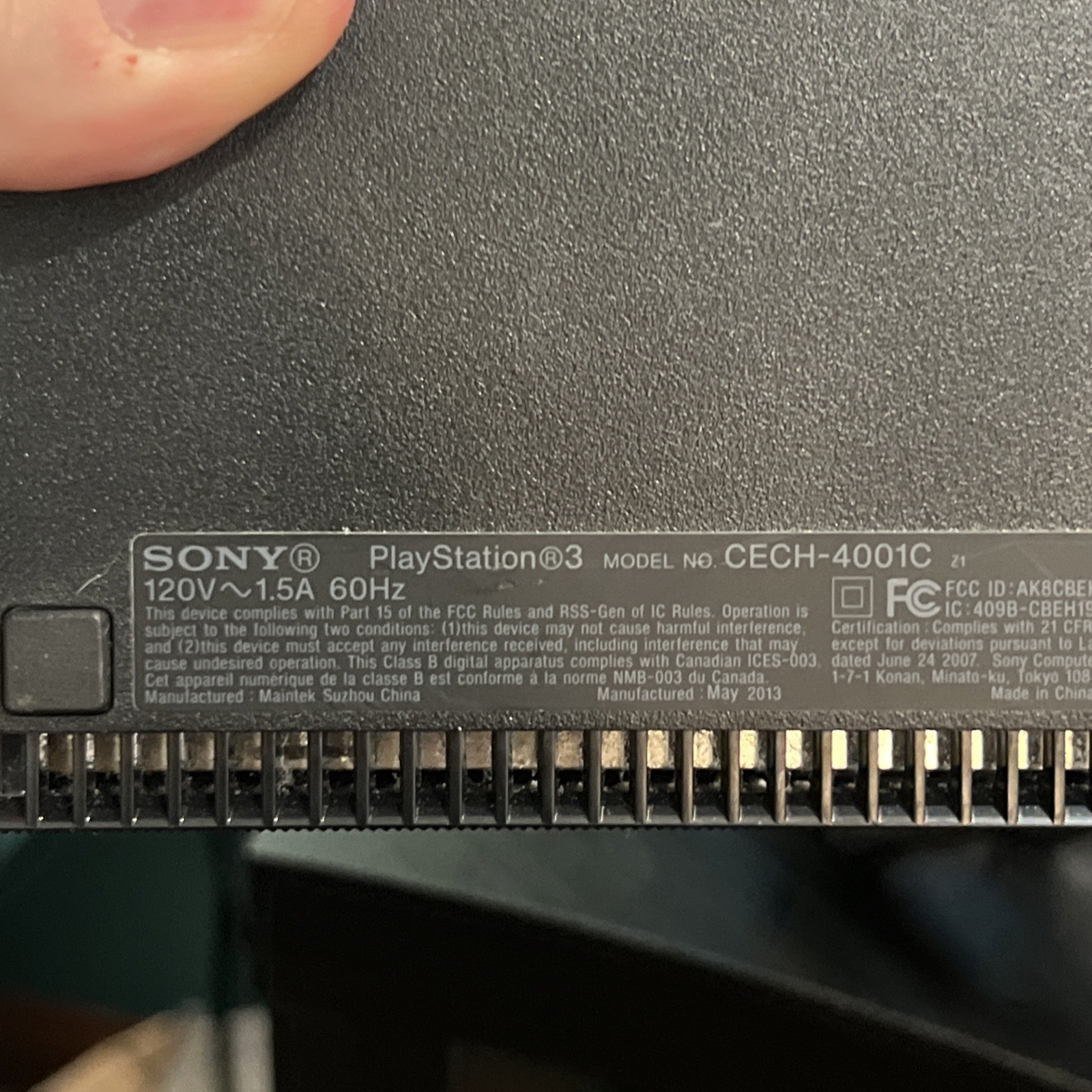 Sony PlayStation 3 – Super Slim Launch Edition 12GB Video Game Console Charcoal