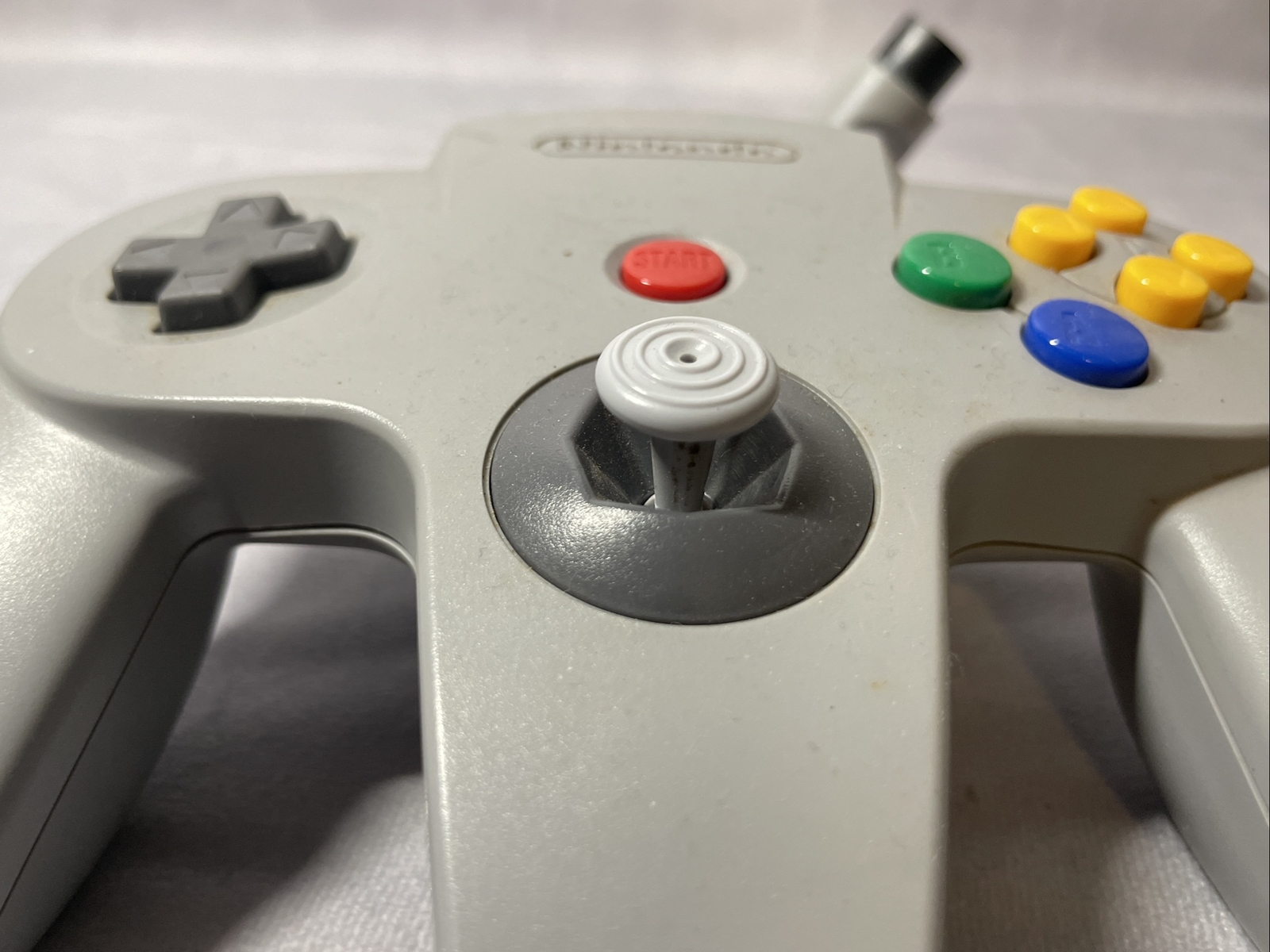 Nintendo 64 N64 Console Charcoal Grey w/ Controller & 3D Printed Display Stand