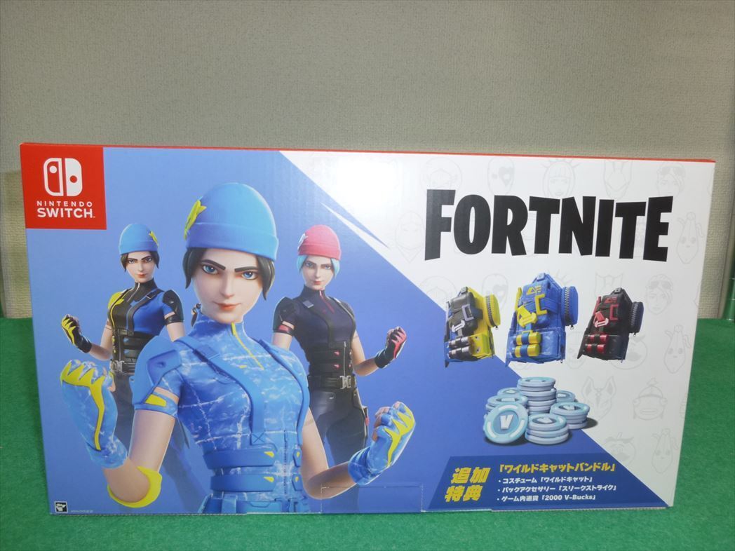Nintendo Switch HAC-001(-01) Fortnite Wildcat Console Bundle Code NOT INCLUDED