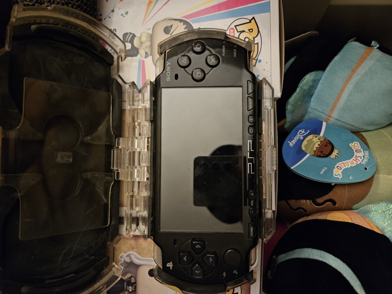 Sony PSP-2000 PlayStation Portable Handheld Console Black/Silver Wi-Fi Case