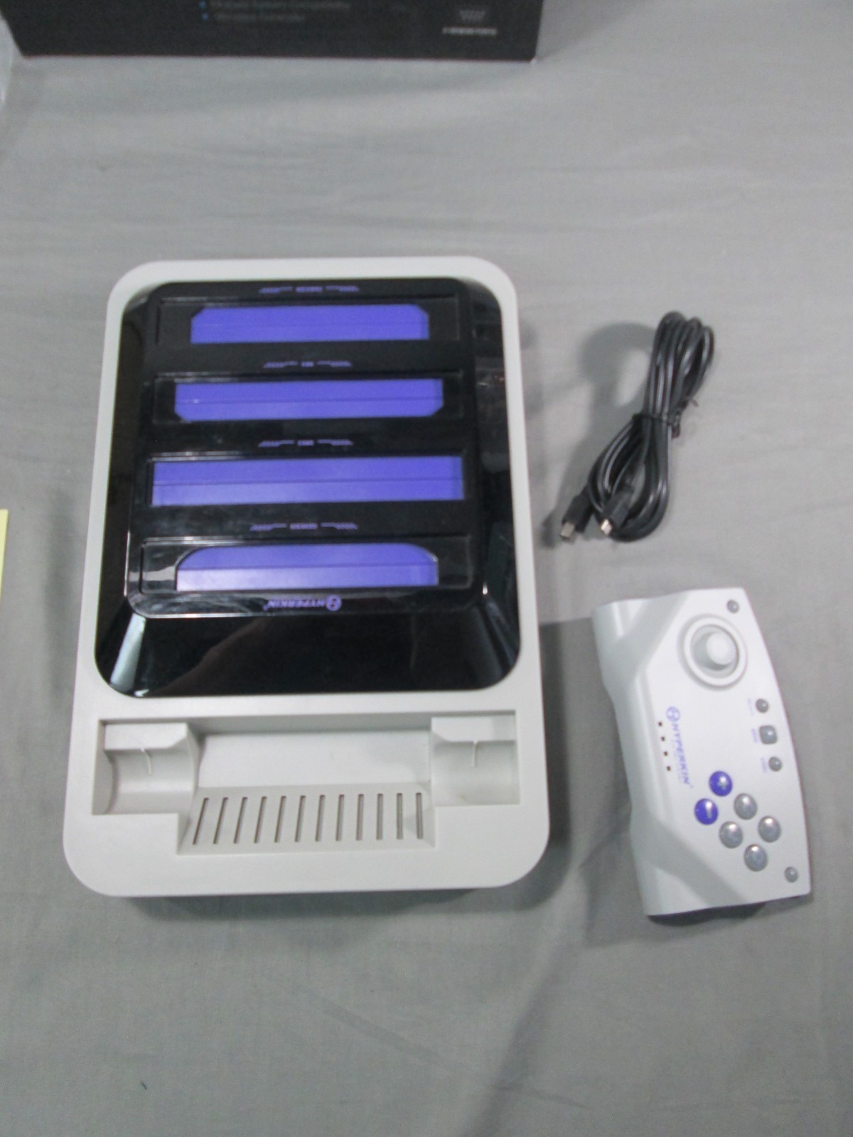Hyperkin RETRON 5 Console UNTESTED For PARTS NES SNES GBA Famicom Genesis