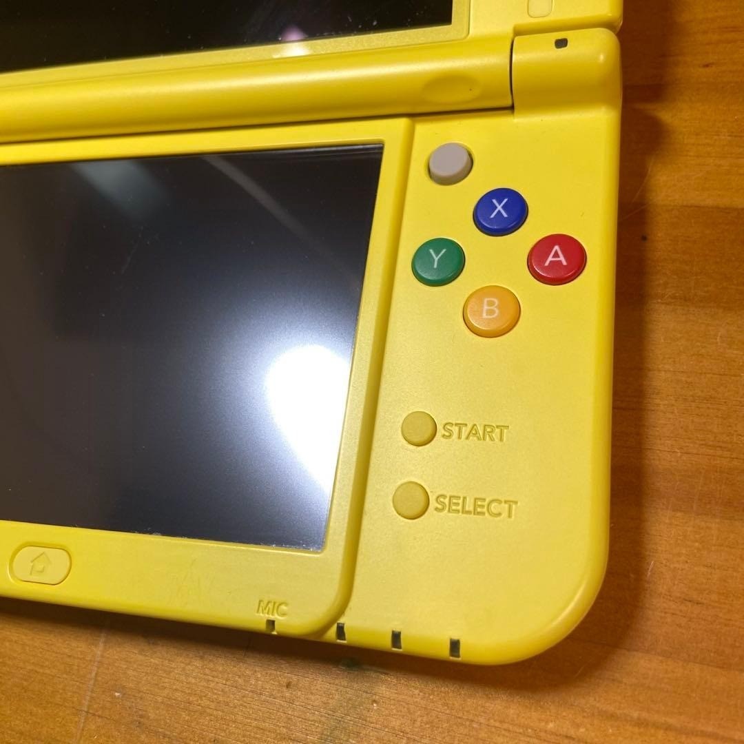 New Nintendo 3DS LL Console, Pikachu Yellow, 6095 From Japan