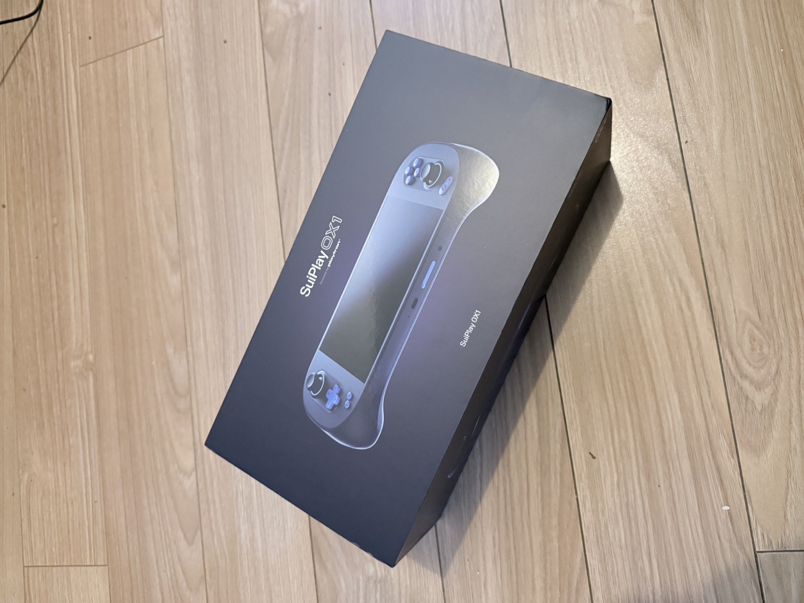 SuiPlay0X1 Handheld Gaming Console AMD 7840U, 512GB SSD, 16GB RAM Plus Case