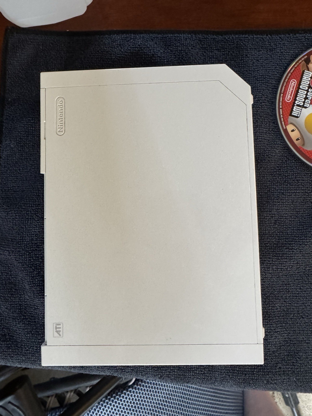 Nintendo Wii RVL-001 Console ONLY Missing Door Tested Works Great