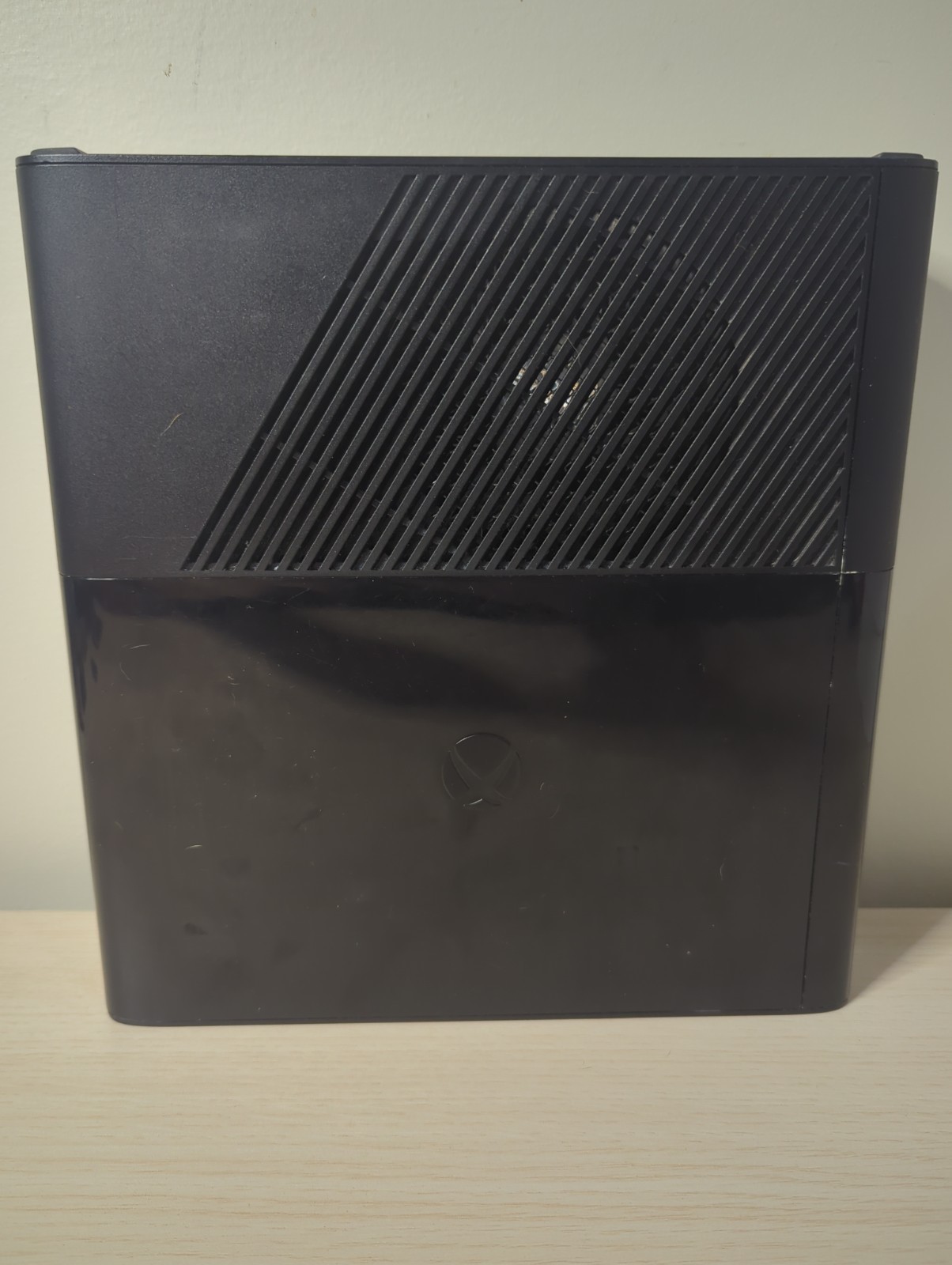 XBOX 360 E – Console Only Tested Cleaned And Working!