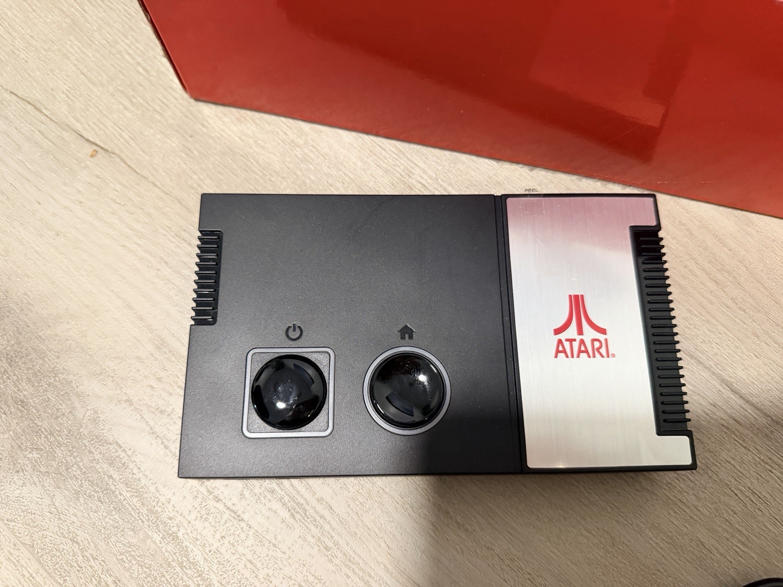 Atari Gamestation Pro Console 200+ Games HDMI 720p 2 Wireless Controllers